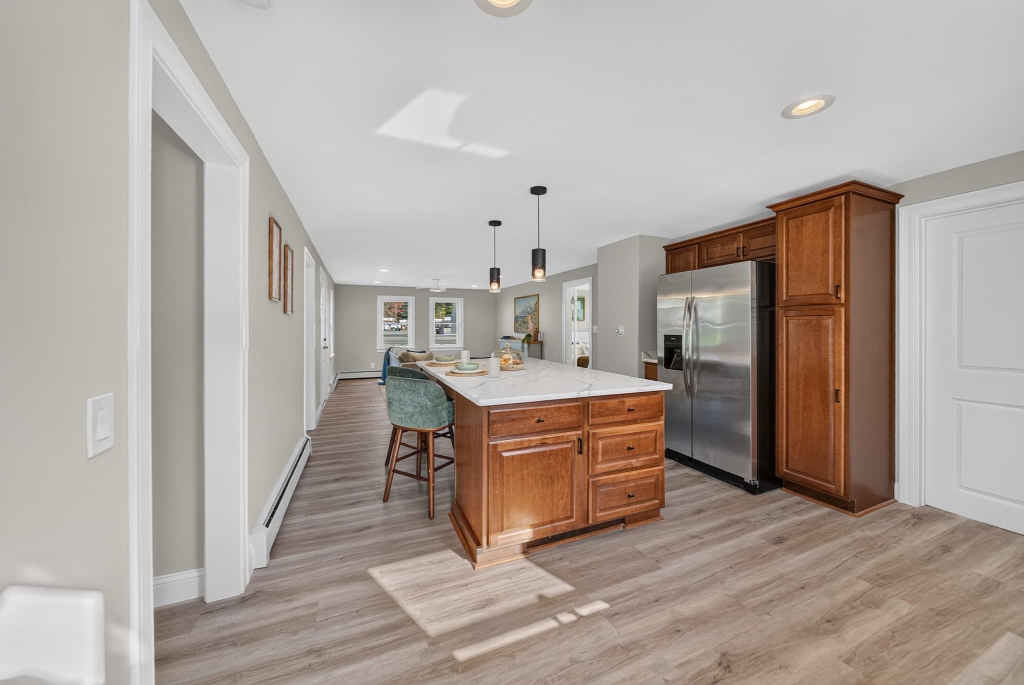 Single Family Residence at 158 Southbridge Rd, Oxford MA 01537, photo 9 of 41