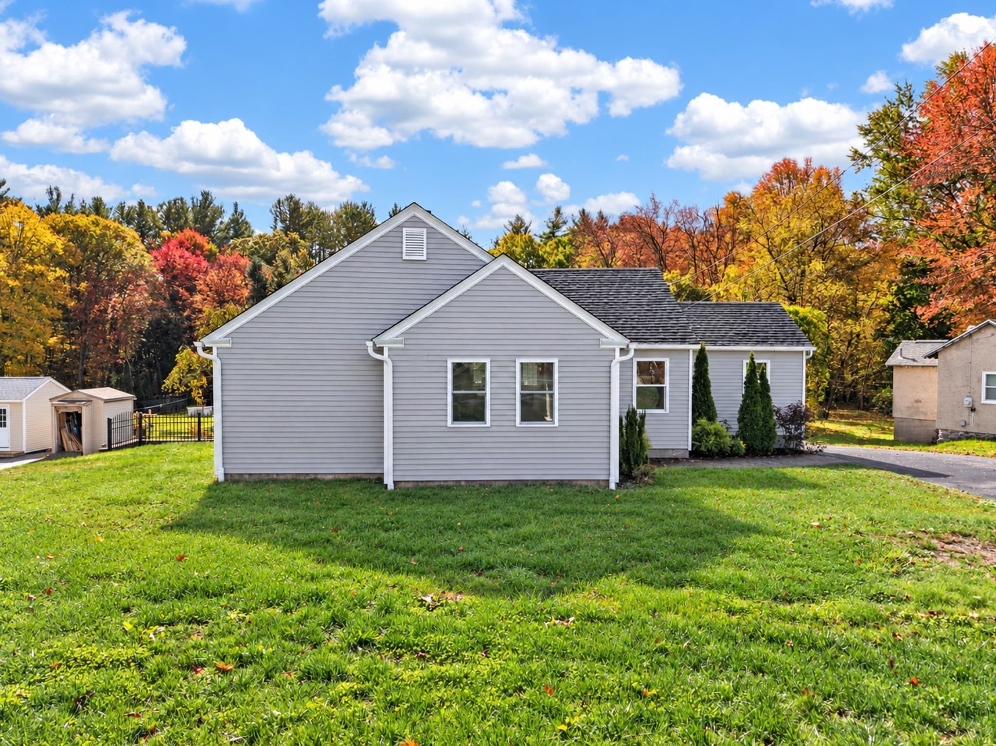 Single Family Residence at 158 Southbridge Rd, Oxford MA 01537, photo 34 of 41