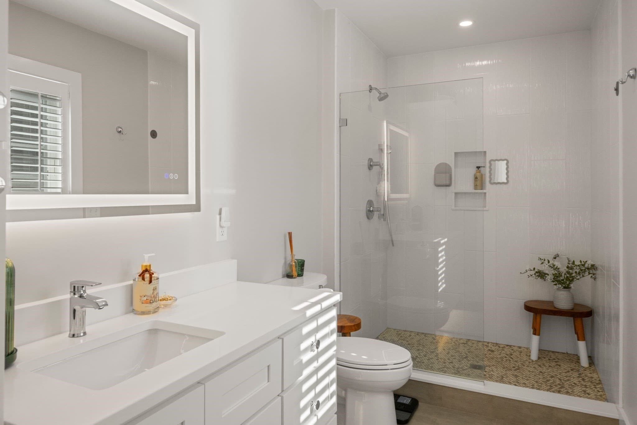 Condominium at 74 Congress St # 6, Pembroke MA 02359, photo 15 of 22