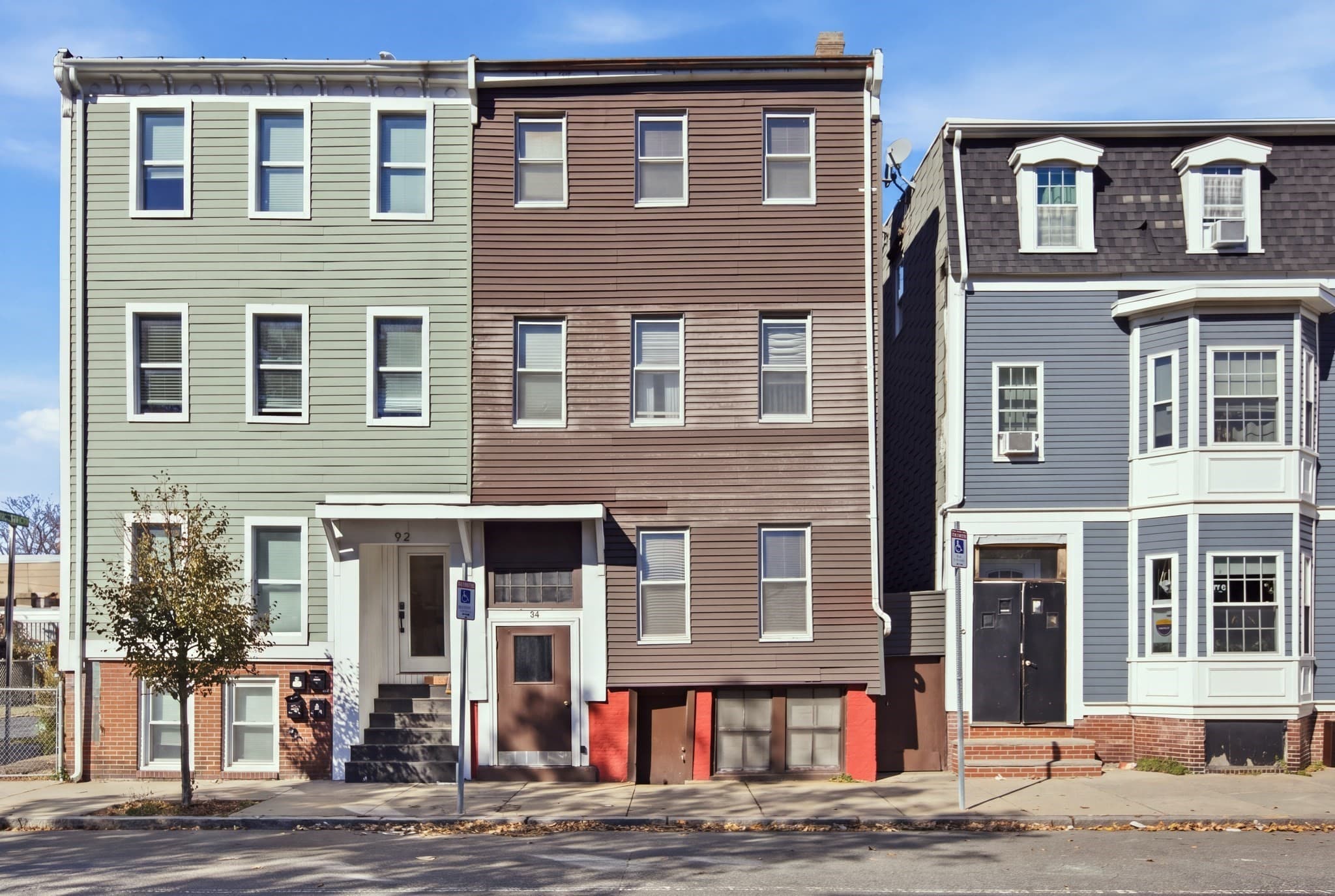 3 Family at 94 Chelsea St, Boston MA 02128, photo 32 of 42