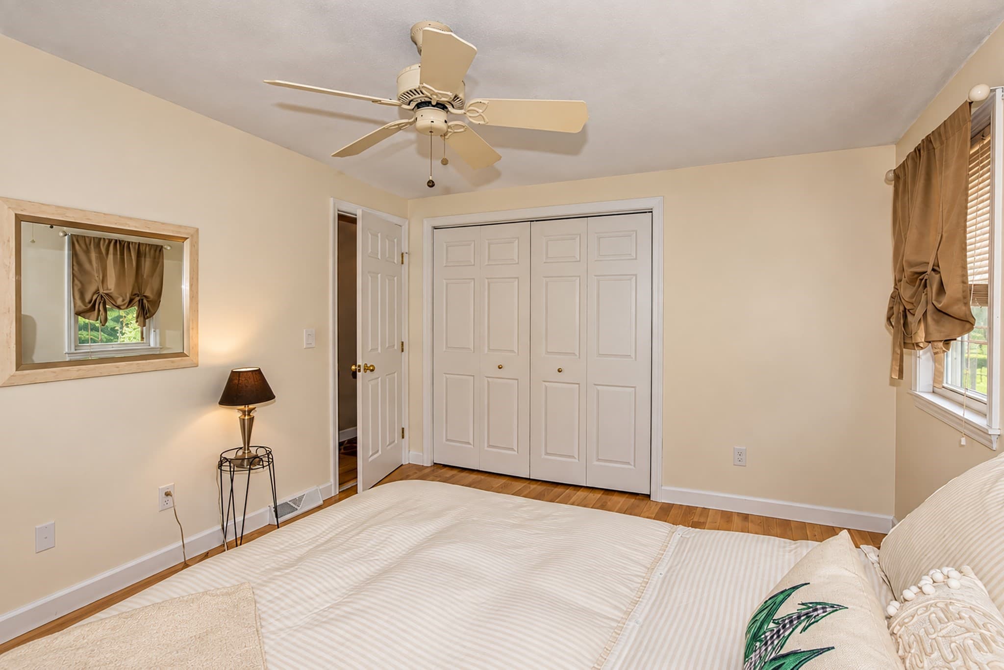 Single Family Residence at 70 Strawberry Hill Rd, Agawam MA 01030, photo 23 of 37