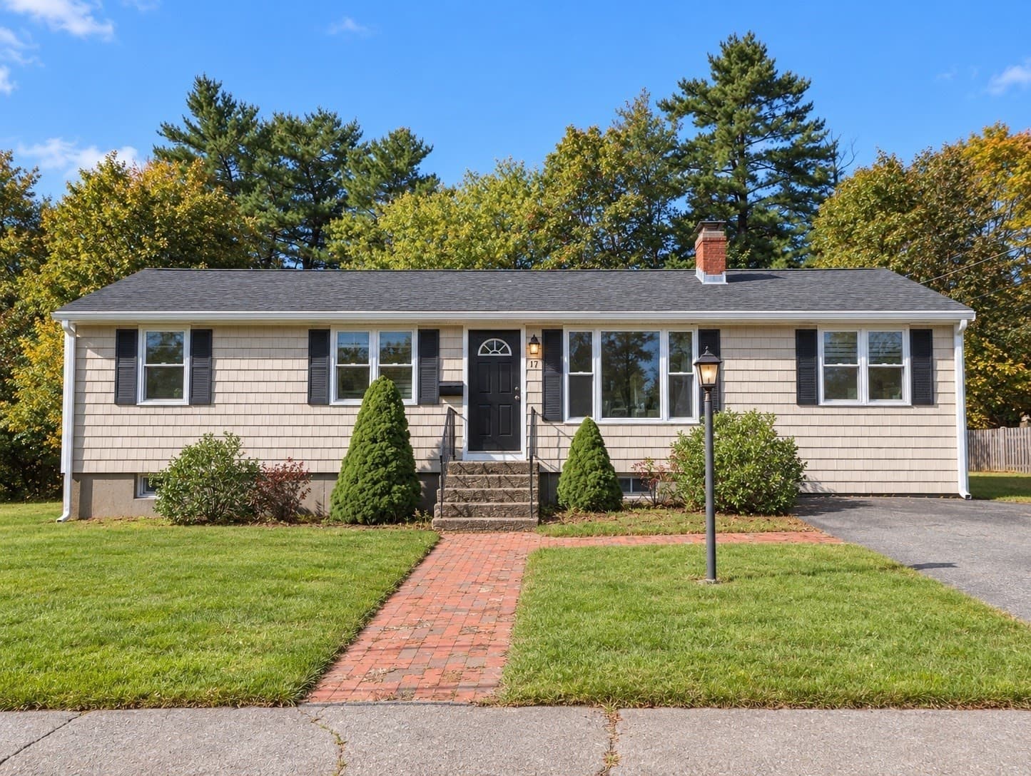 117 Marks St, Rockland MA 02370