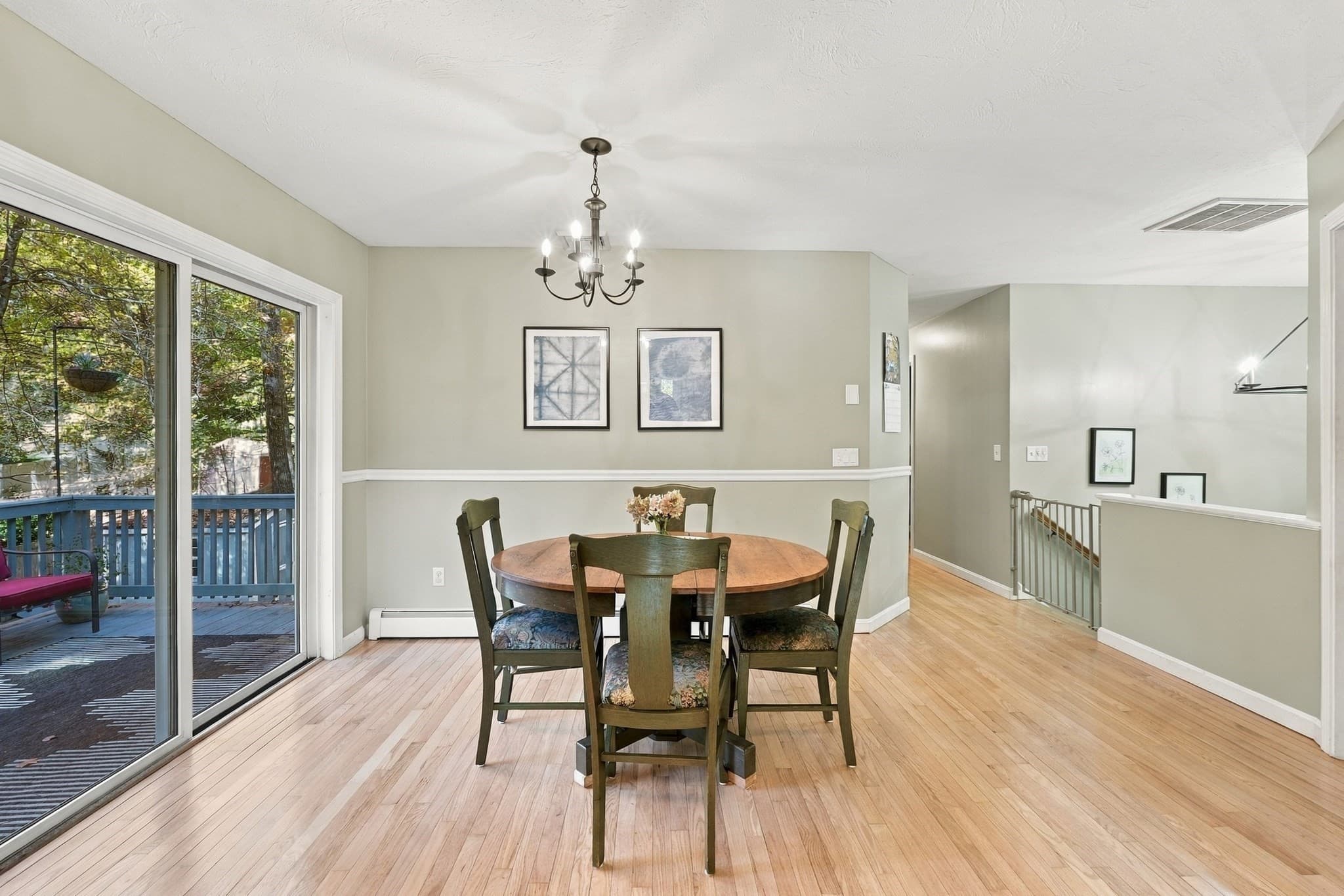 Single Family Residence at 7 Navajo St, Hubbardston MA 01452, photo 11 of 40