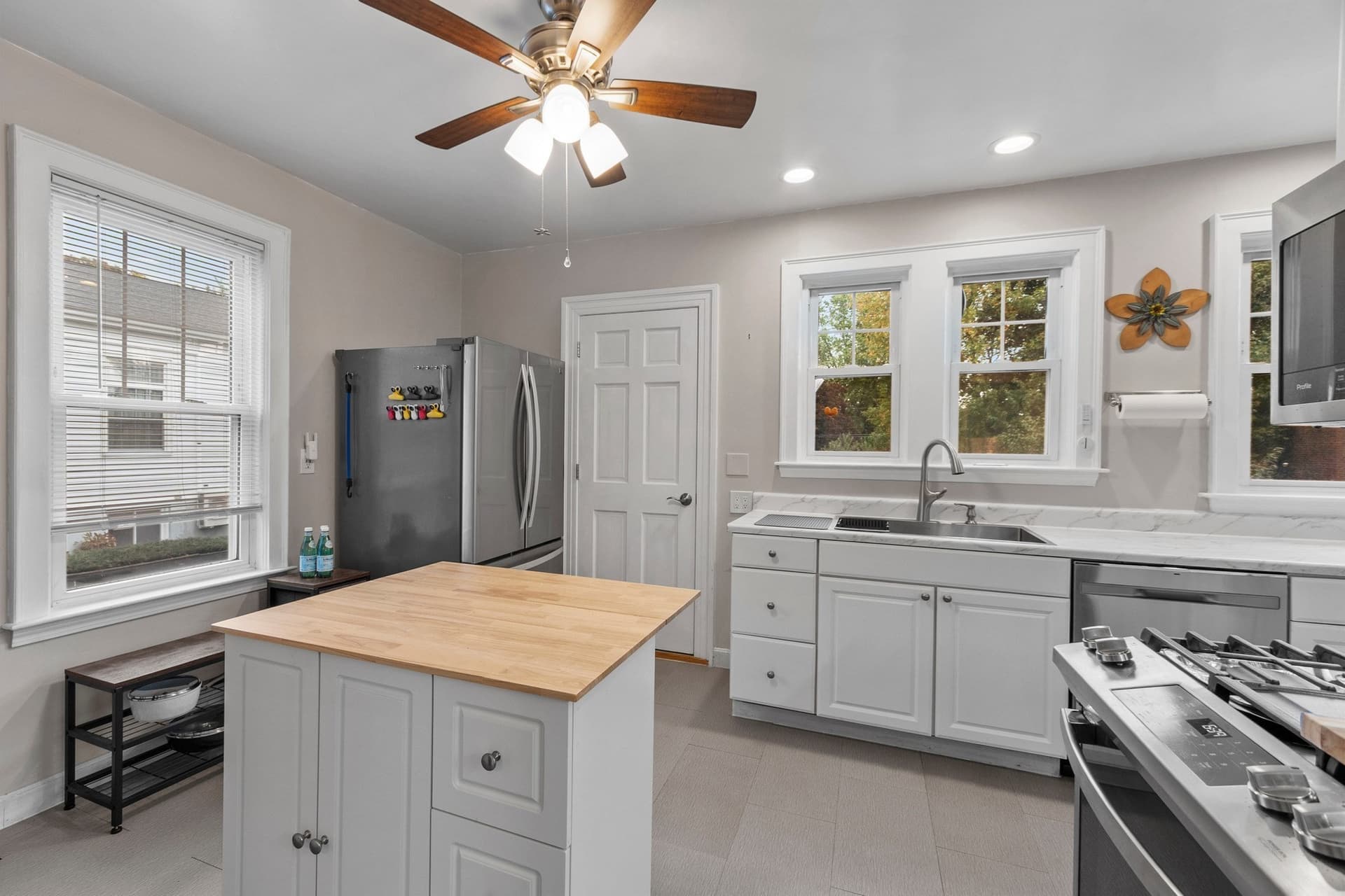 Single Family Residence at 15 Bruce Rd, Waltham MA 02453, photo 9 of 41