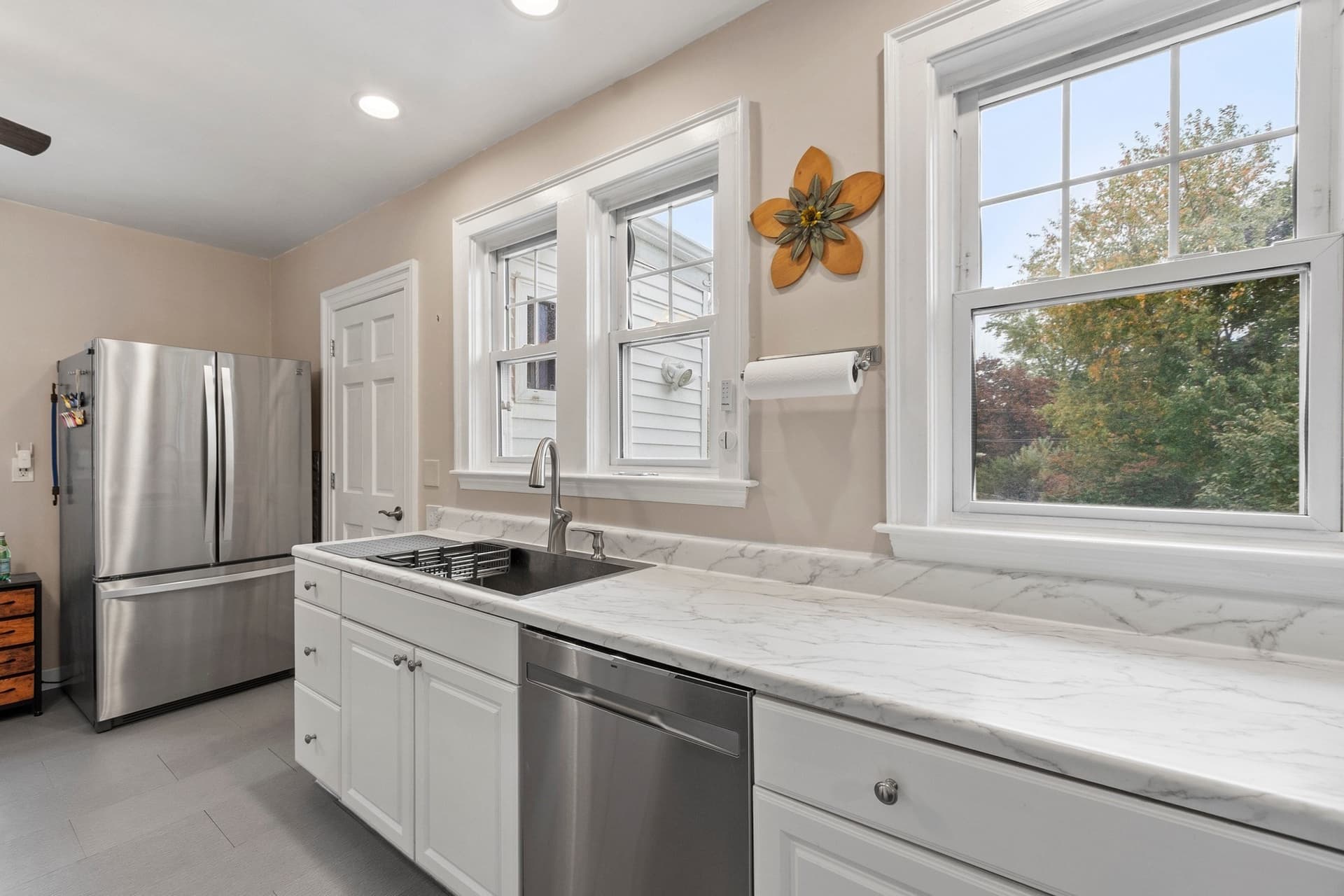 Single Family Residence at 15 Bruce Rd, Waltham MA 02453, photo 14 of 41