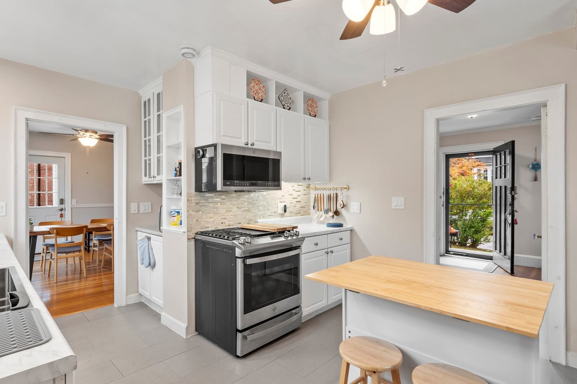 Single Family Residence at 15 Bruce Rd, Waltham MA 02453, photo 11 of 41