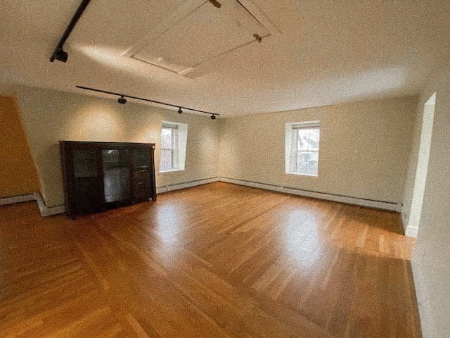 3 Family at 6 Oakdale St, Boston MA 02130, photo 23 of 40
