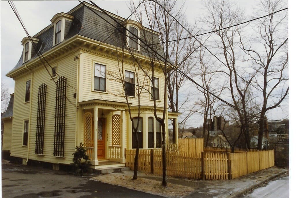 6 Oakdale St, Boston MA 02130