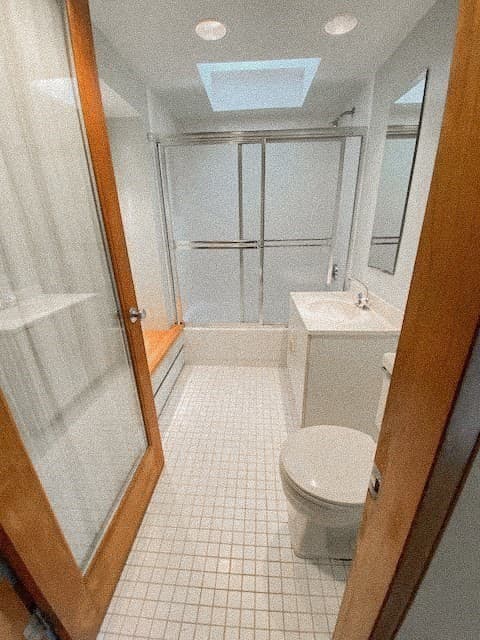 3 Family at 6 Oakdale St, Boston MA 02130, photo 20 of 40