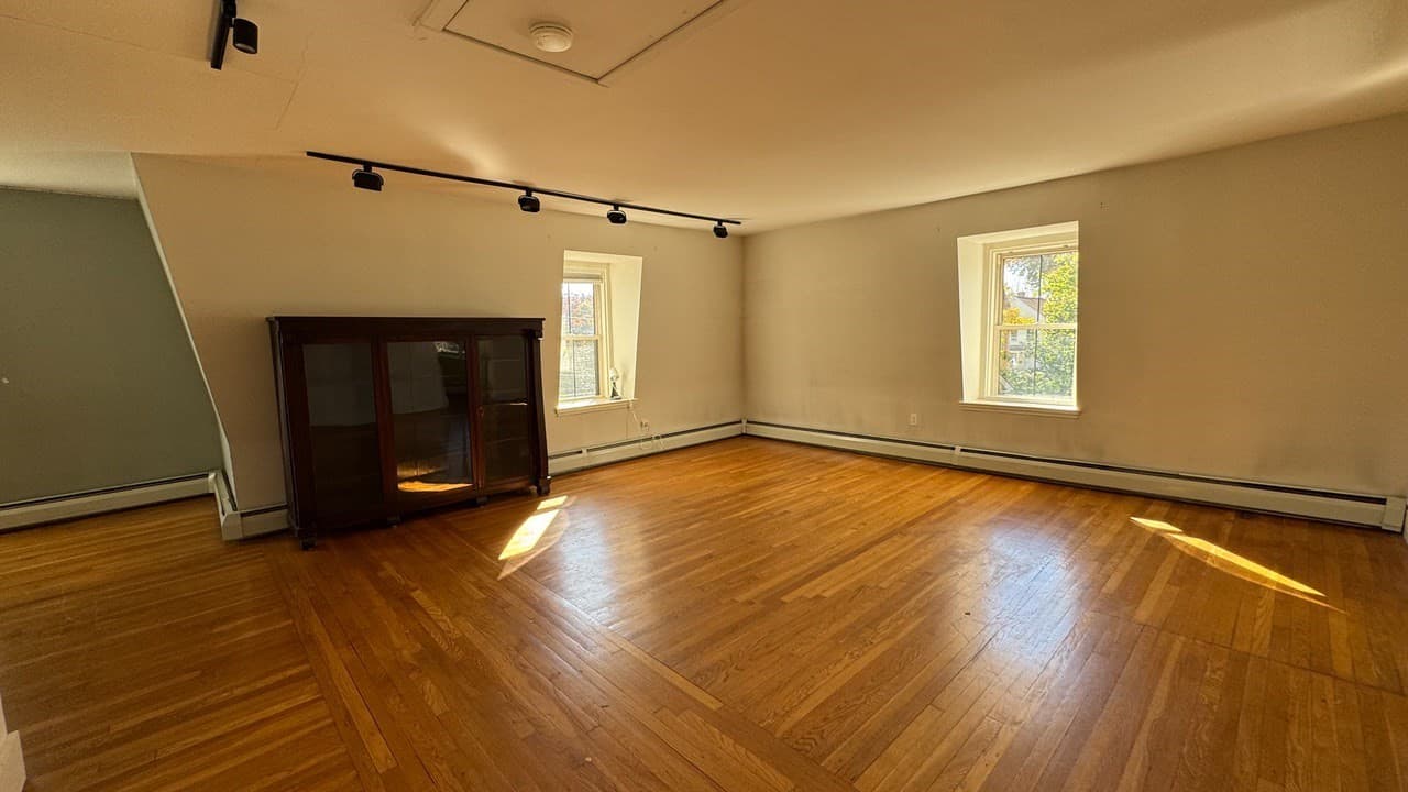 3 Family at 6 Oakdale St, Boston MA 02130, photo 39 of 40