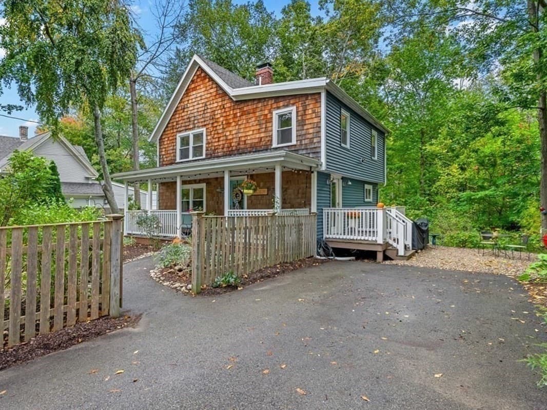 Single Family Residence at 101 Booth Hill Rd, Scituate MA 02066, photo 32 of 35