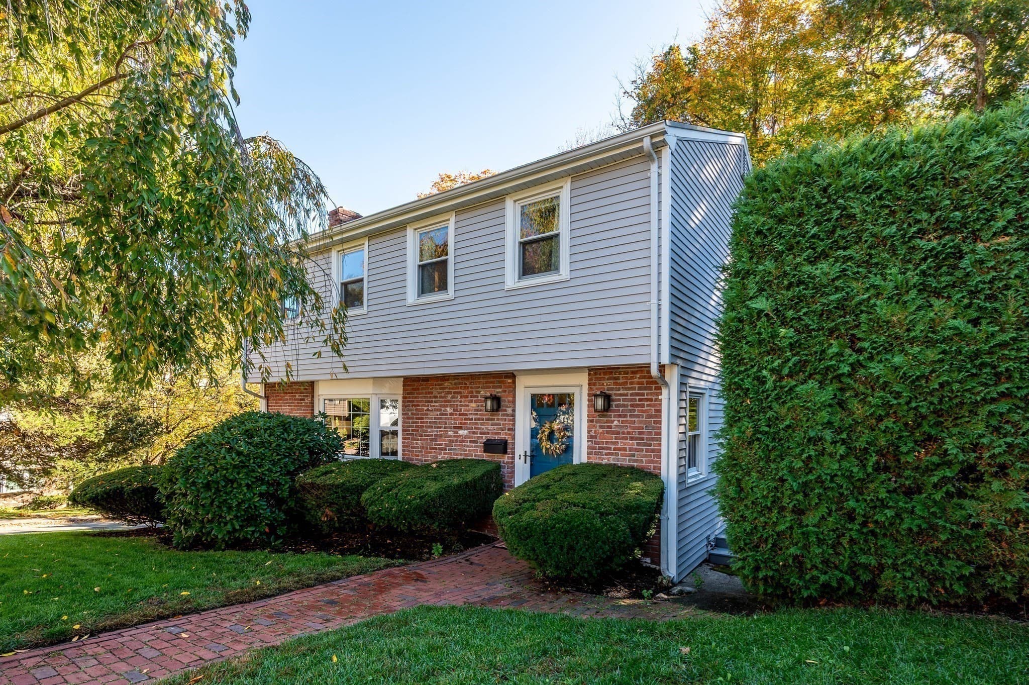 Single Family Residence at 2 Margaret St, Canton MA 02021, photo 2 of 32
