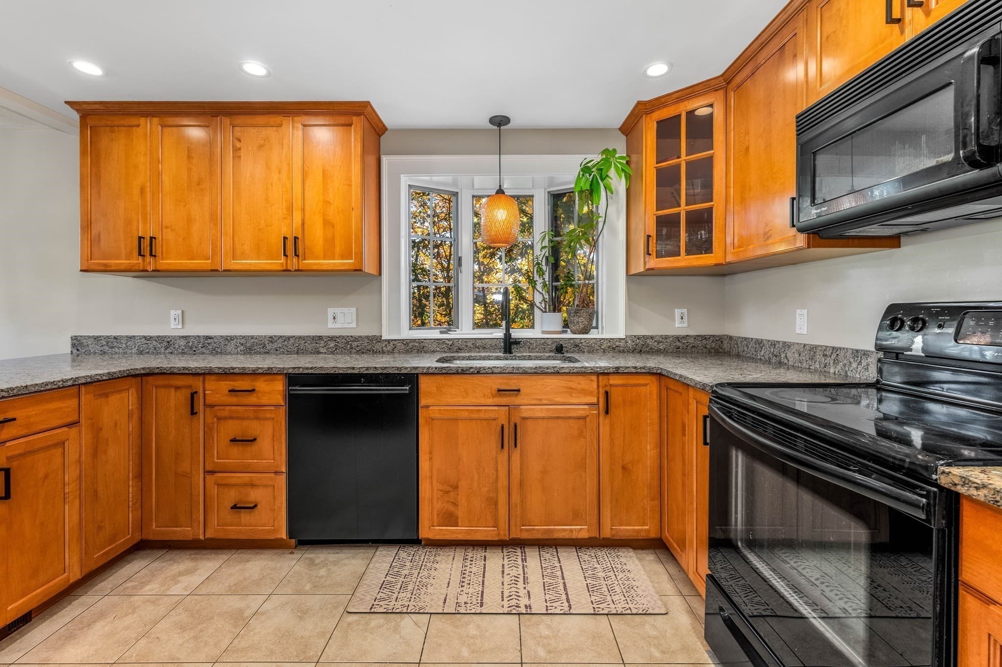 Single Family Residence at 2 Margaret St, Canton MA 02021, photo 12 of 32