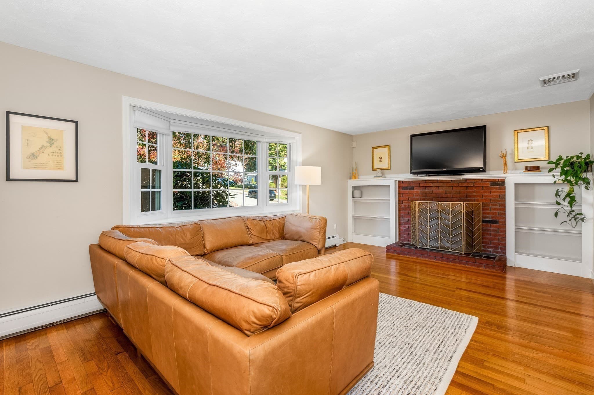 Single Family Residence at 2 Margaret St, Canton MA 02021, photo 8 of 32