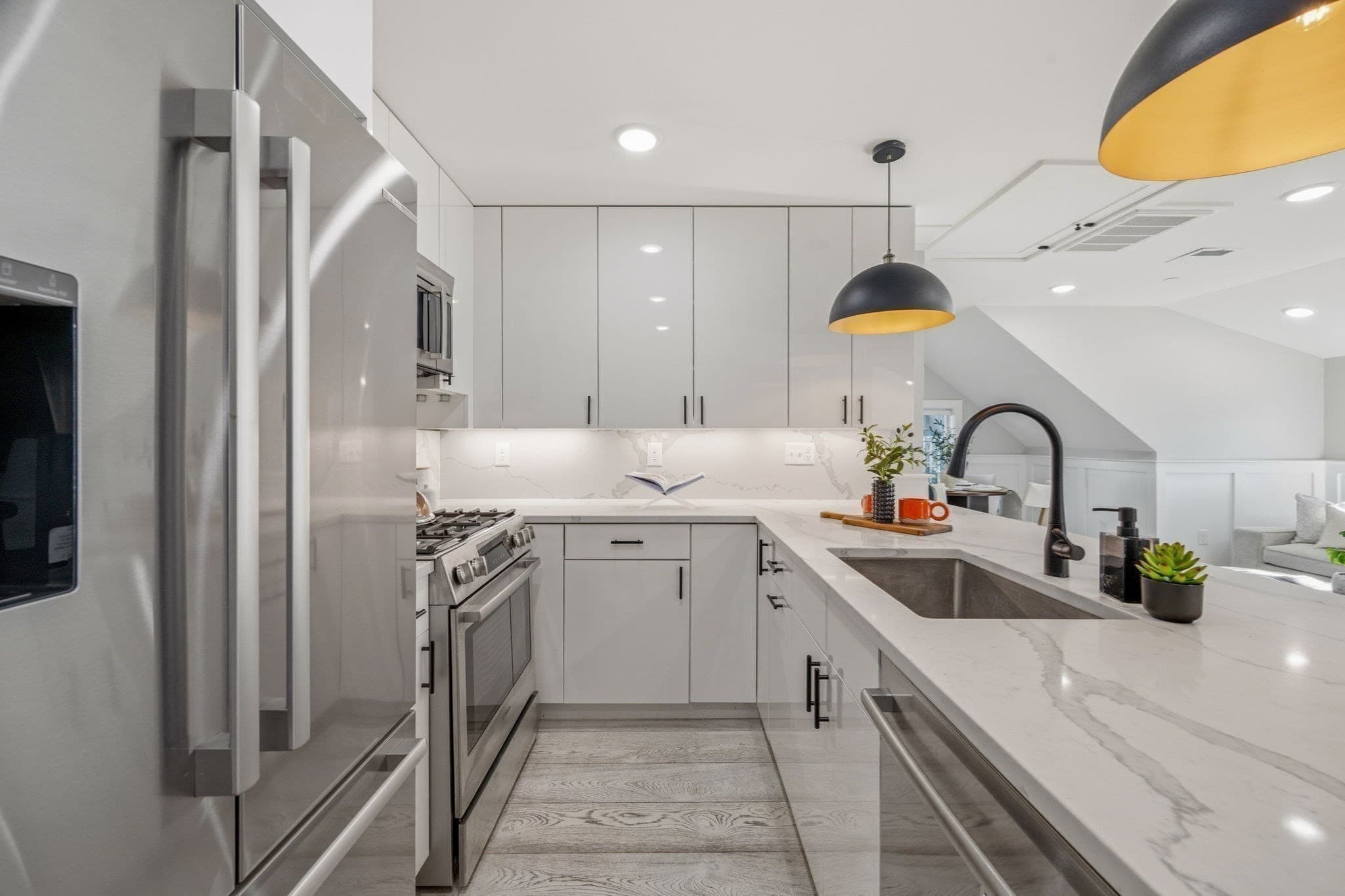 Condominium at 1252 Broadway Street # 7, Somerville MA 02144, photo 2 of 32