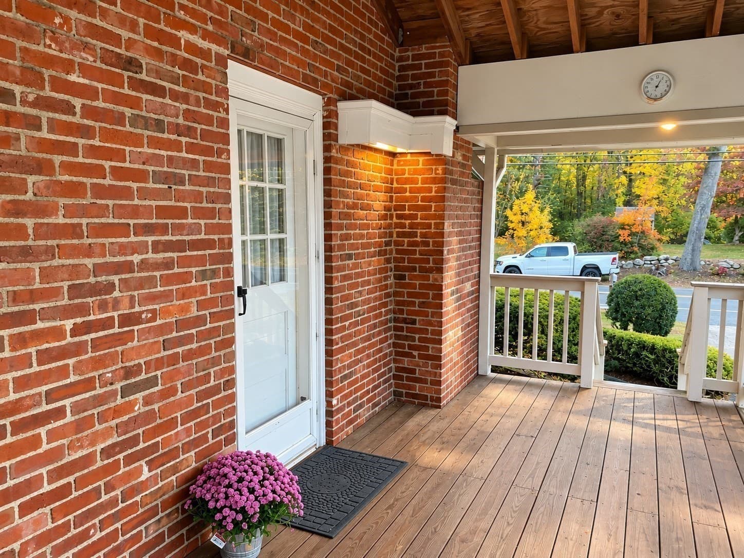 Single Family Residence at 622 Winter St, Walpole MA 02081, photo 4 of 24