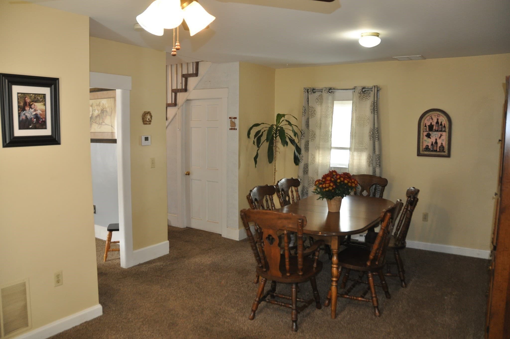 Single Family Residence at 18 Morris, Fitchburg MA 01420, photo 3 of 30