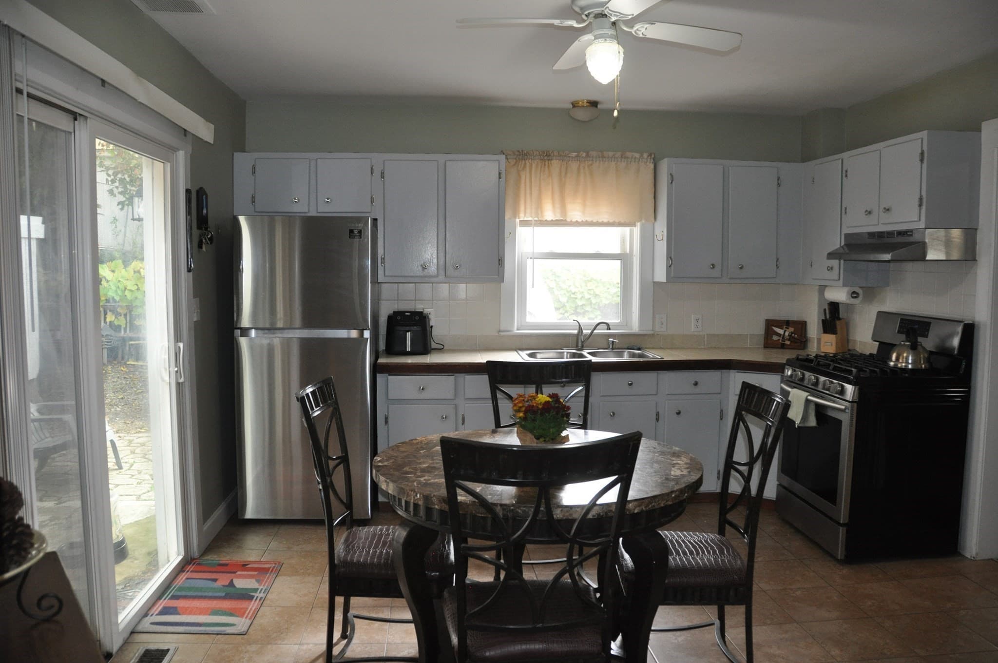 Single Family Residence at 18 Morris, Fitchburg MA 01420, photo 8 of 30