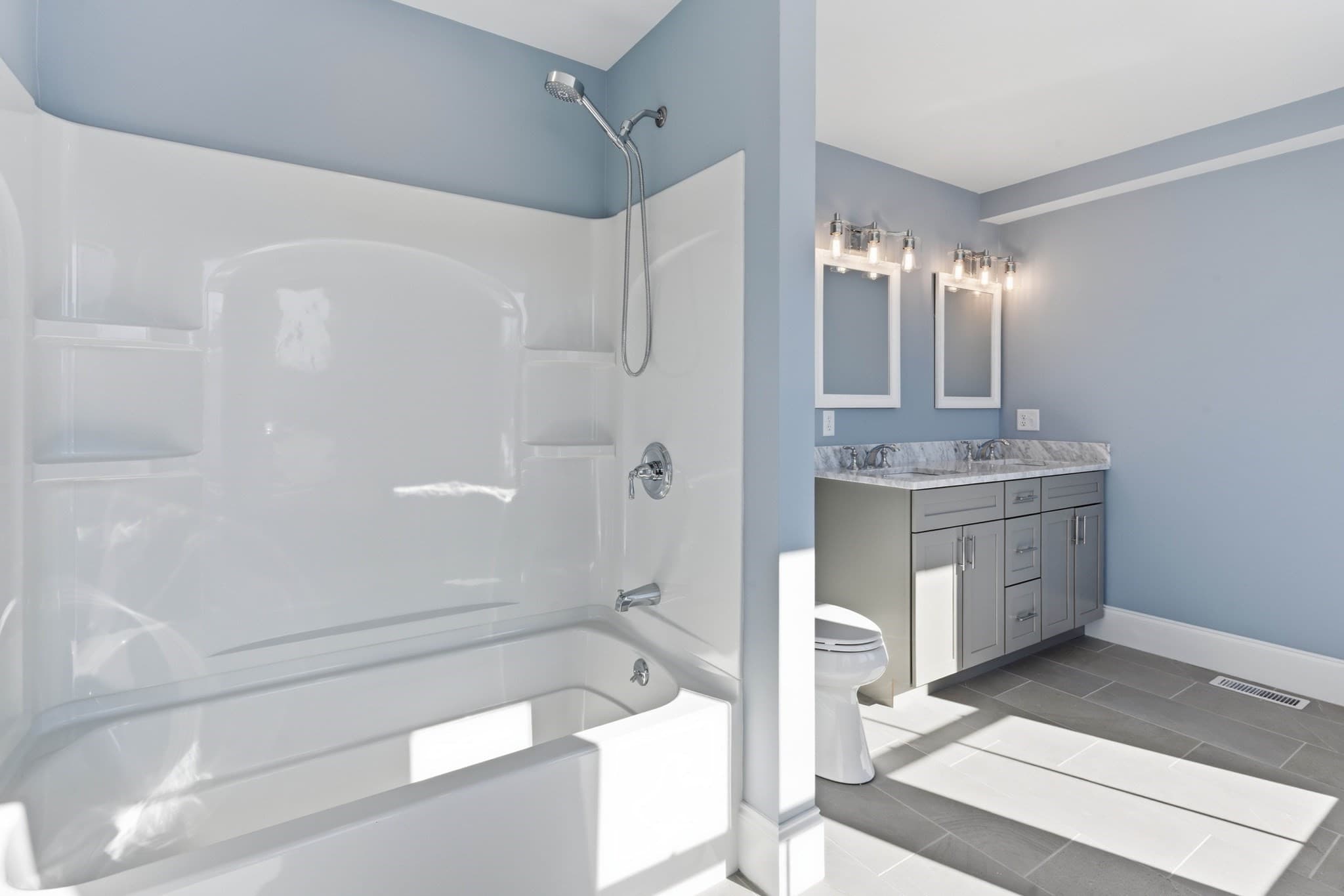 Condominium at 51 West Main # 6, Georgetown MA 01833, photo 22 of 36
