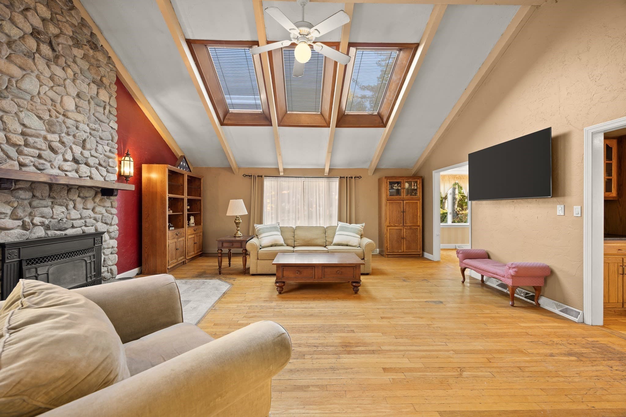 Single Family Residence at 11 Colonial Ln, Canton MA 02021, photo 7 of 41