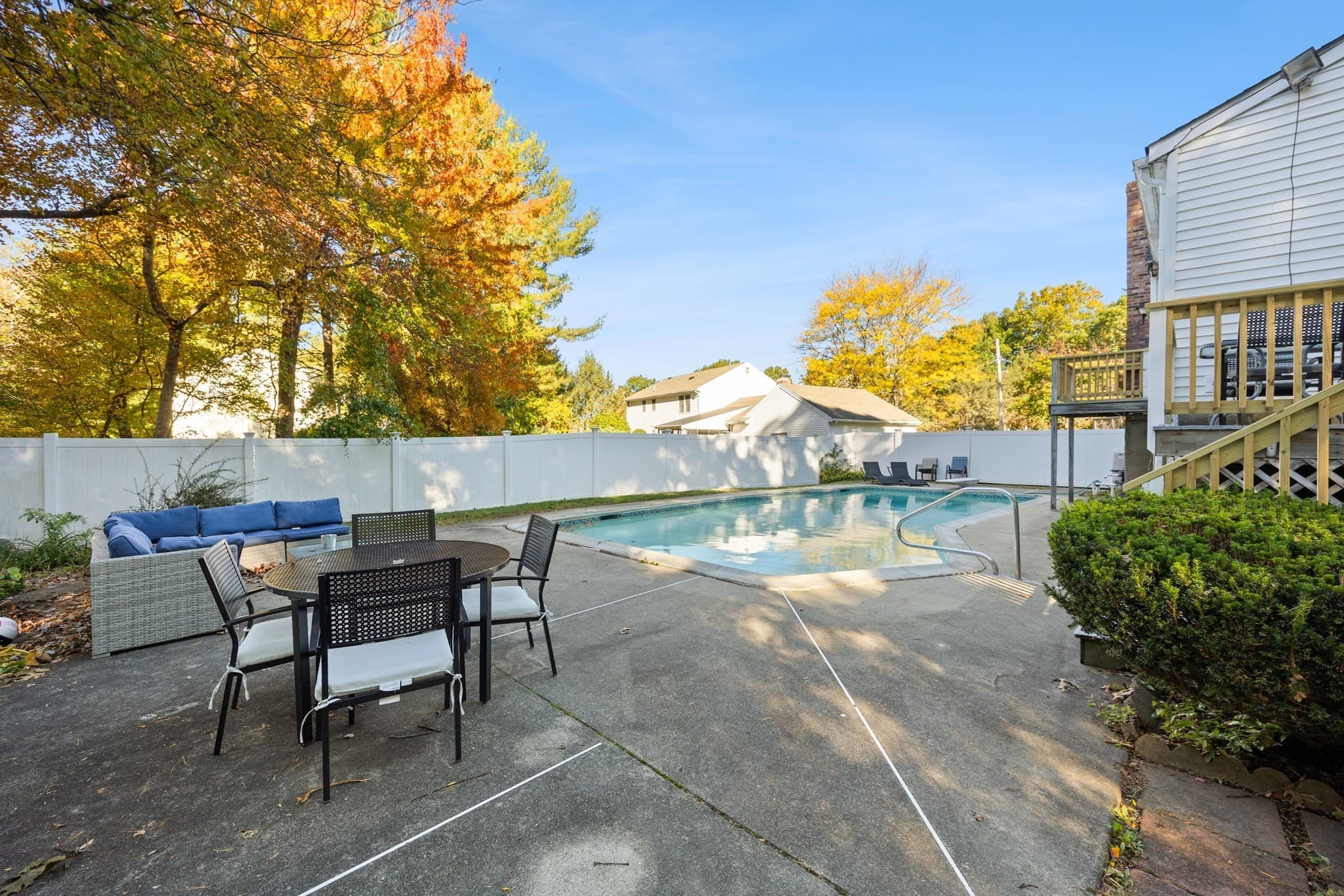 Single Family Residence at 11 Colonial Ln, Canton MA 02021, photo 35 of 41