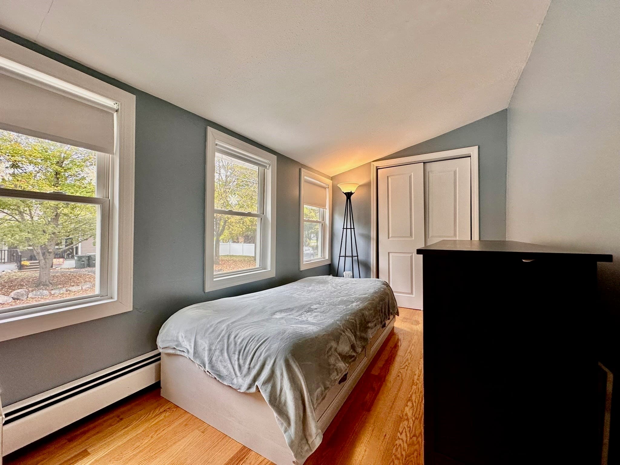 Single Family Residence at 12 Hobson Ave, Wilmington MA 01887, photo 6 of 20