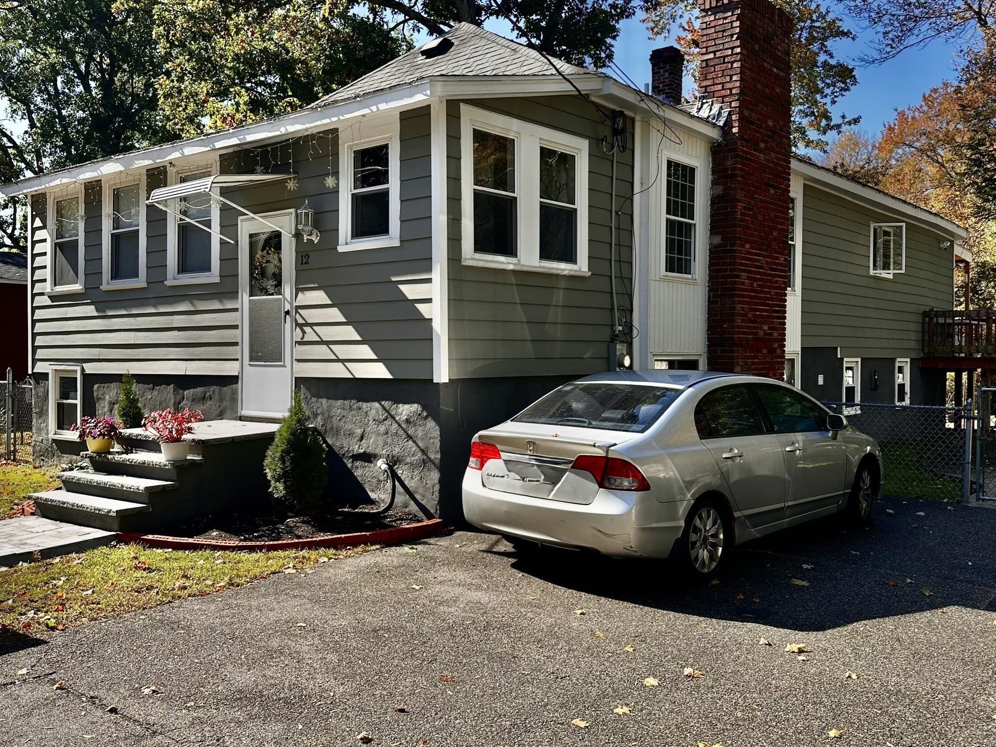 12 Hobson Ave, Wilmington MA 01887