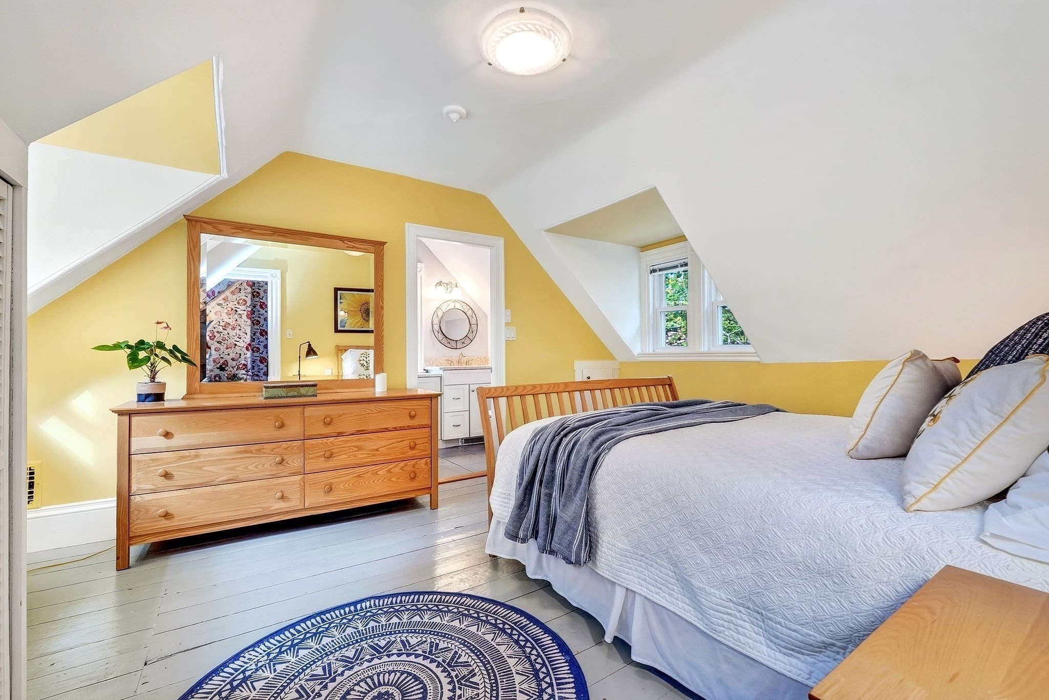 Single Family Residence at 241 Vinton Street, Melrose MA 02176, photo 19 of 38