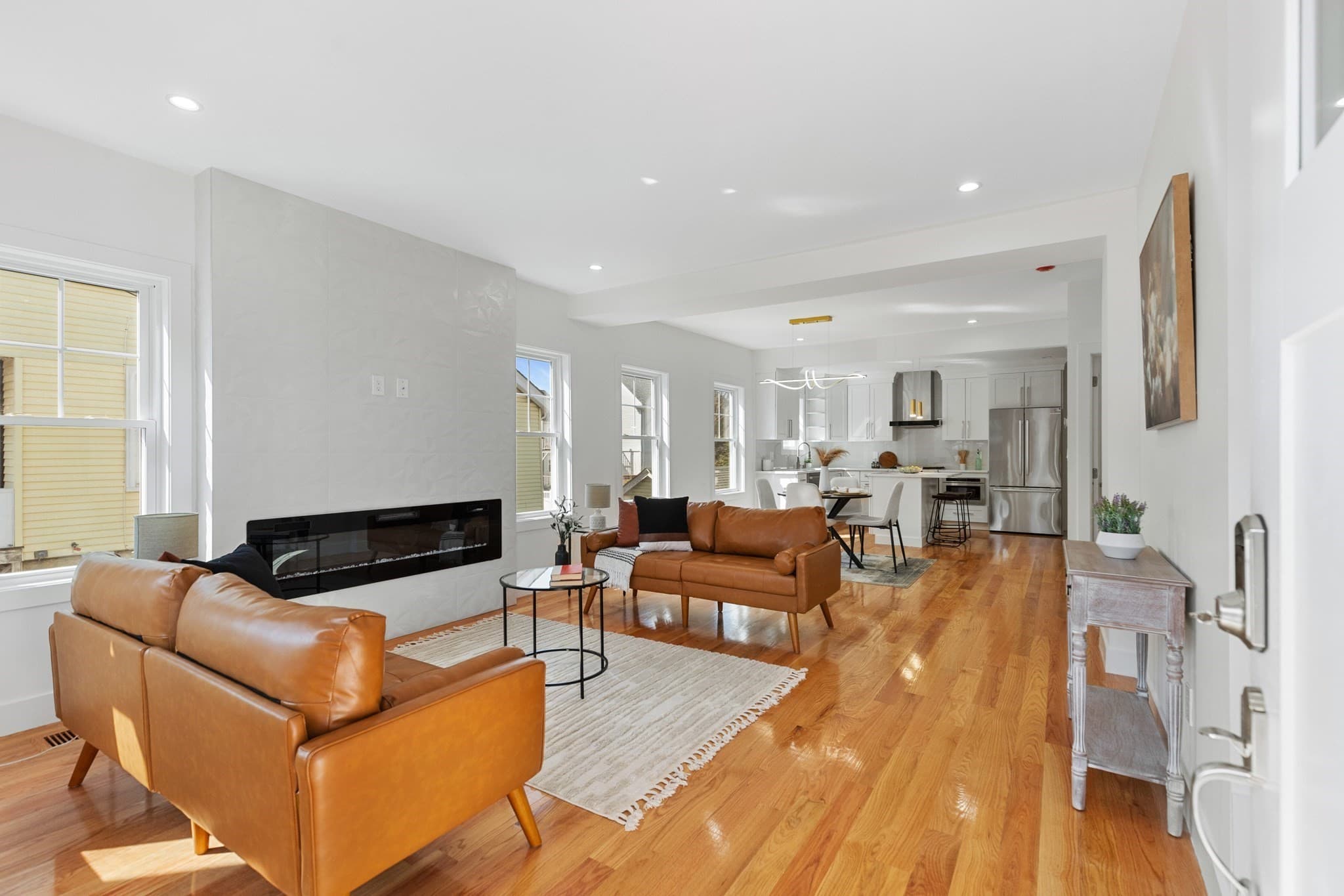 9-11 Harriet Ave # 9, Belmont MA 02478