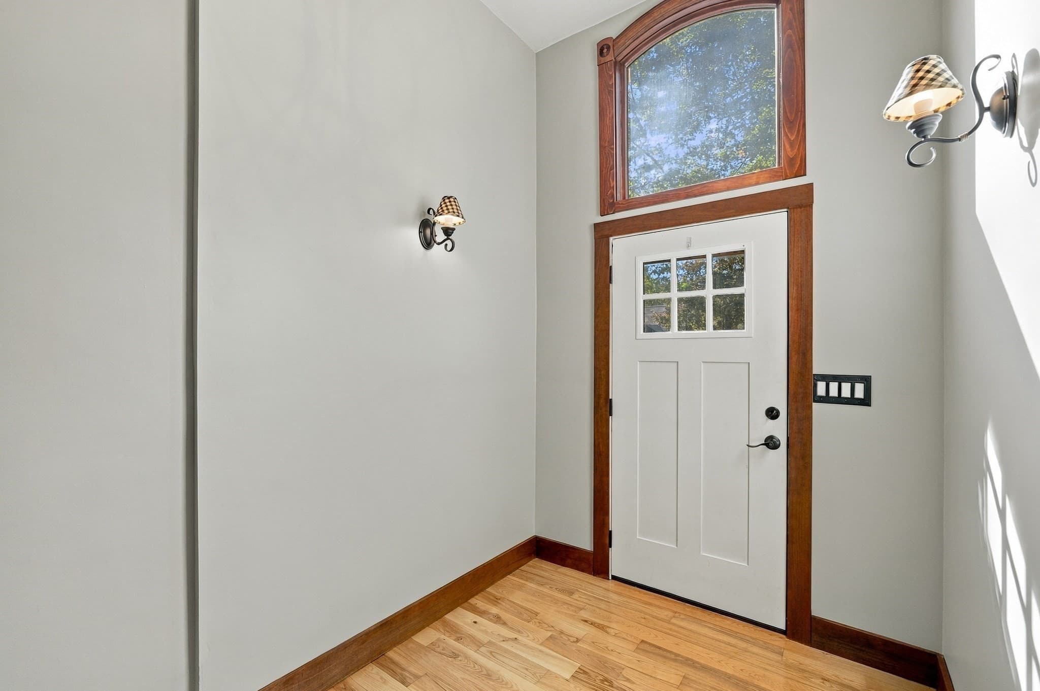 Single Family Residence at 34 Clara Barton Road, Oxford MA 01540, photo 3 of 36