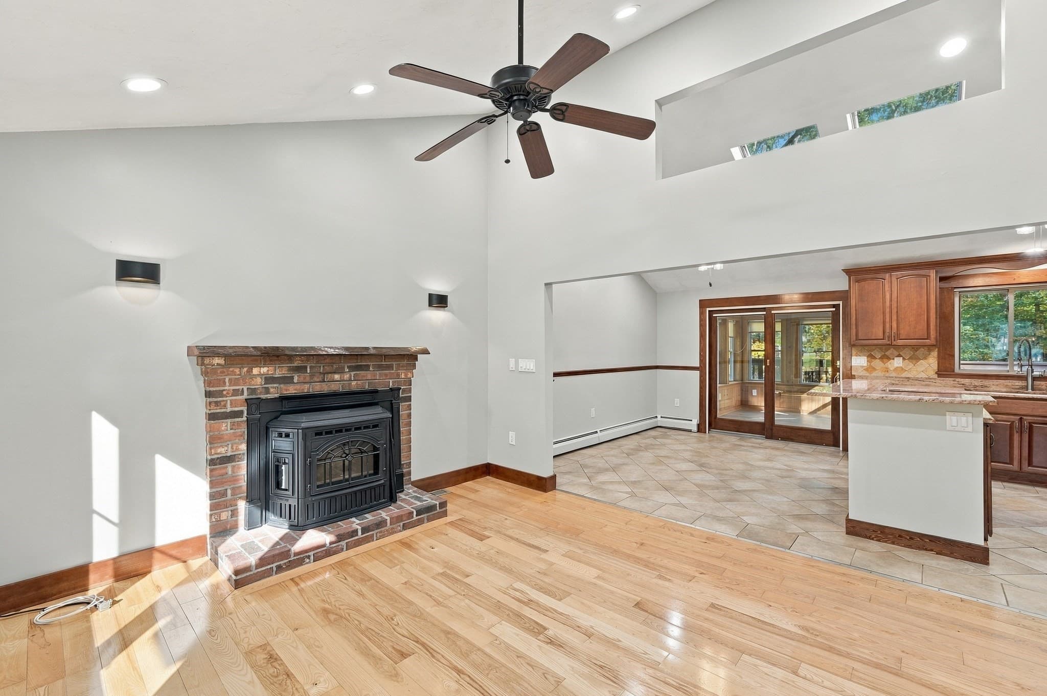 Single Family Residence at 34 Clara Barton Road, Oxford MA 01540, photo 4 of 36