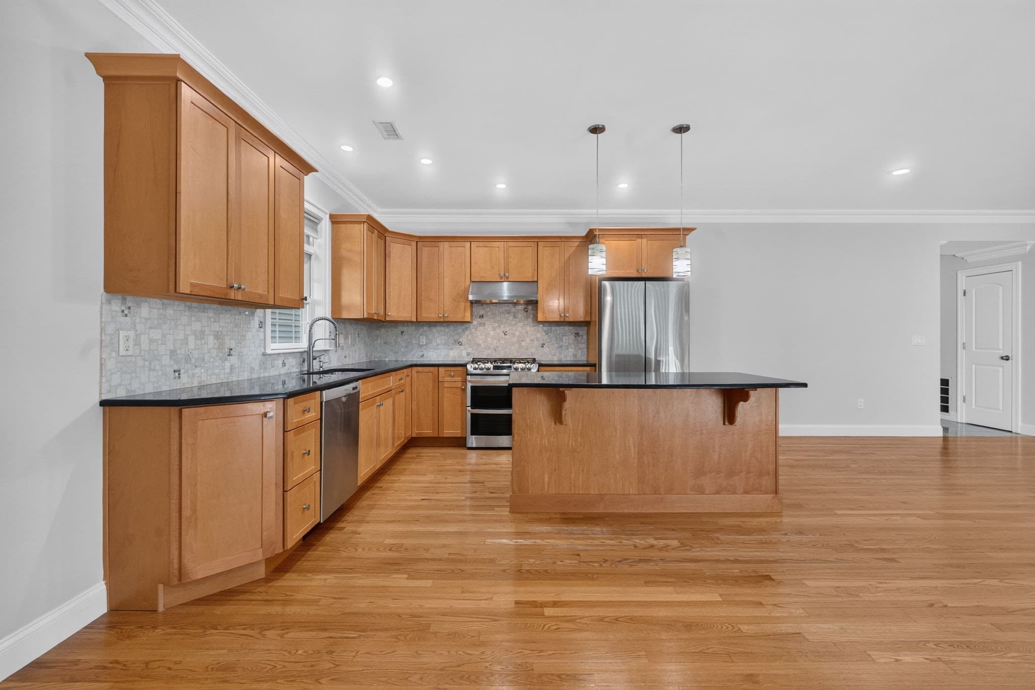 Condominium at 3 Sarah Jane Ct # 3, Acton MA 01720, photo 8 of 41