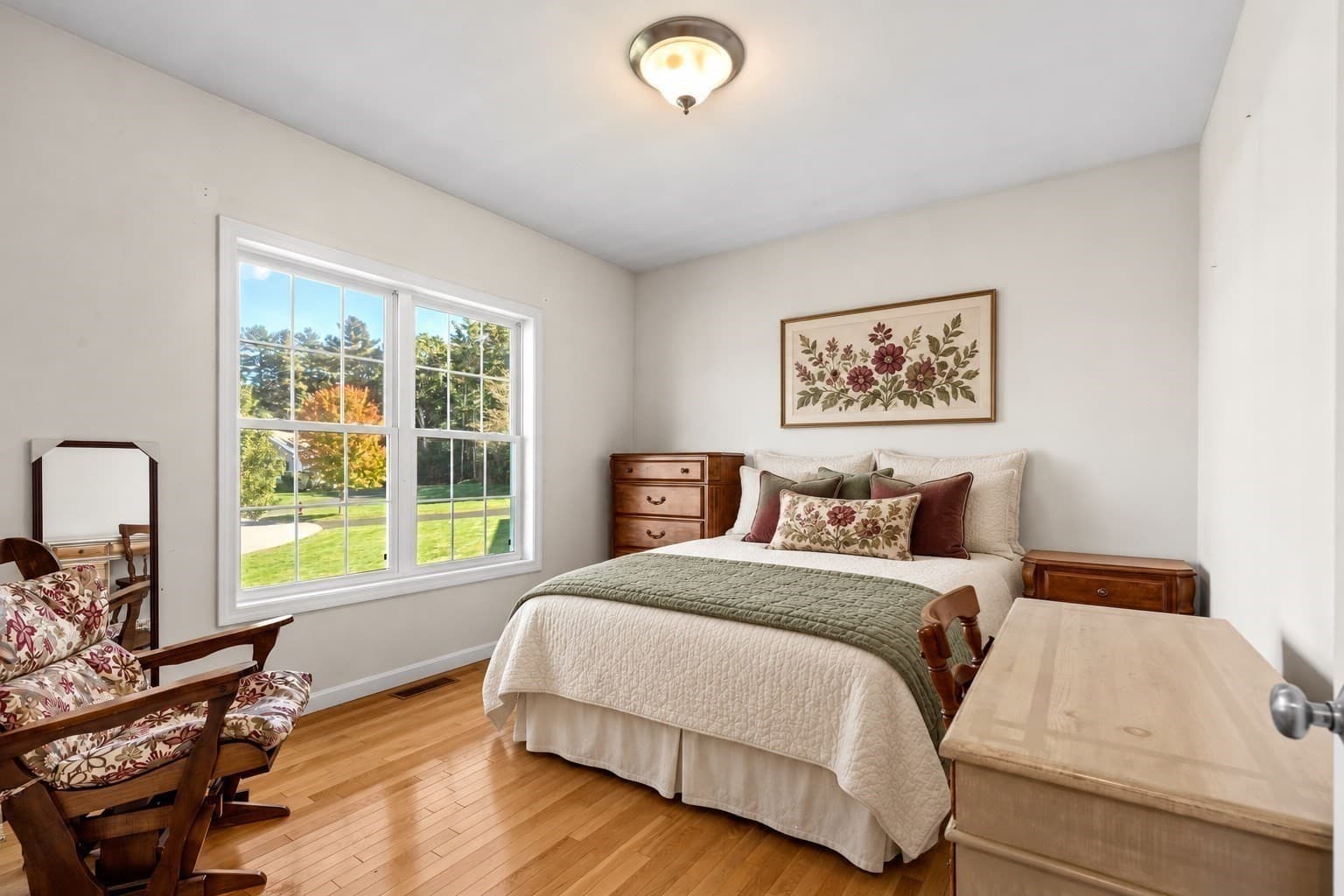Single Family Residence at 3 Hickory Lane, Bridgewater MA 02324, photo 23 of 40