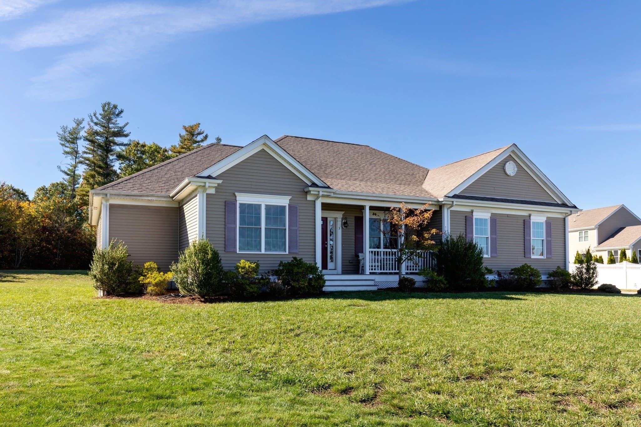 Single Family Residence at 3 Hickory Lane, Bridgewater MA 02324, photo 2 of 40