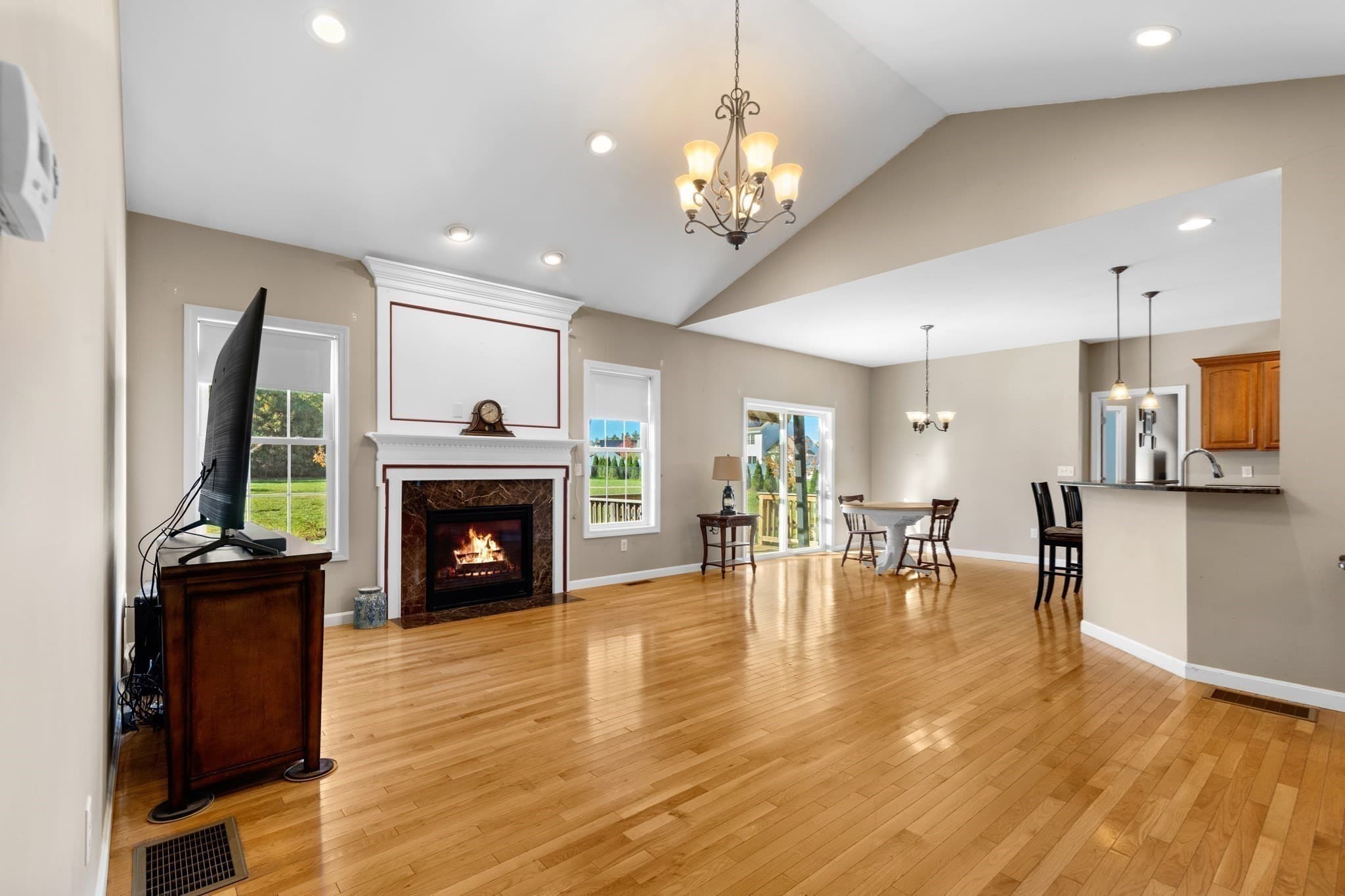 Single Family Residence at 3 Hickory Lane, Bridgewater MA 02324, photo 12 of 40