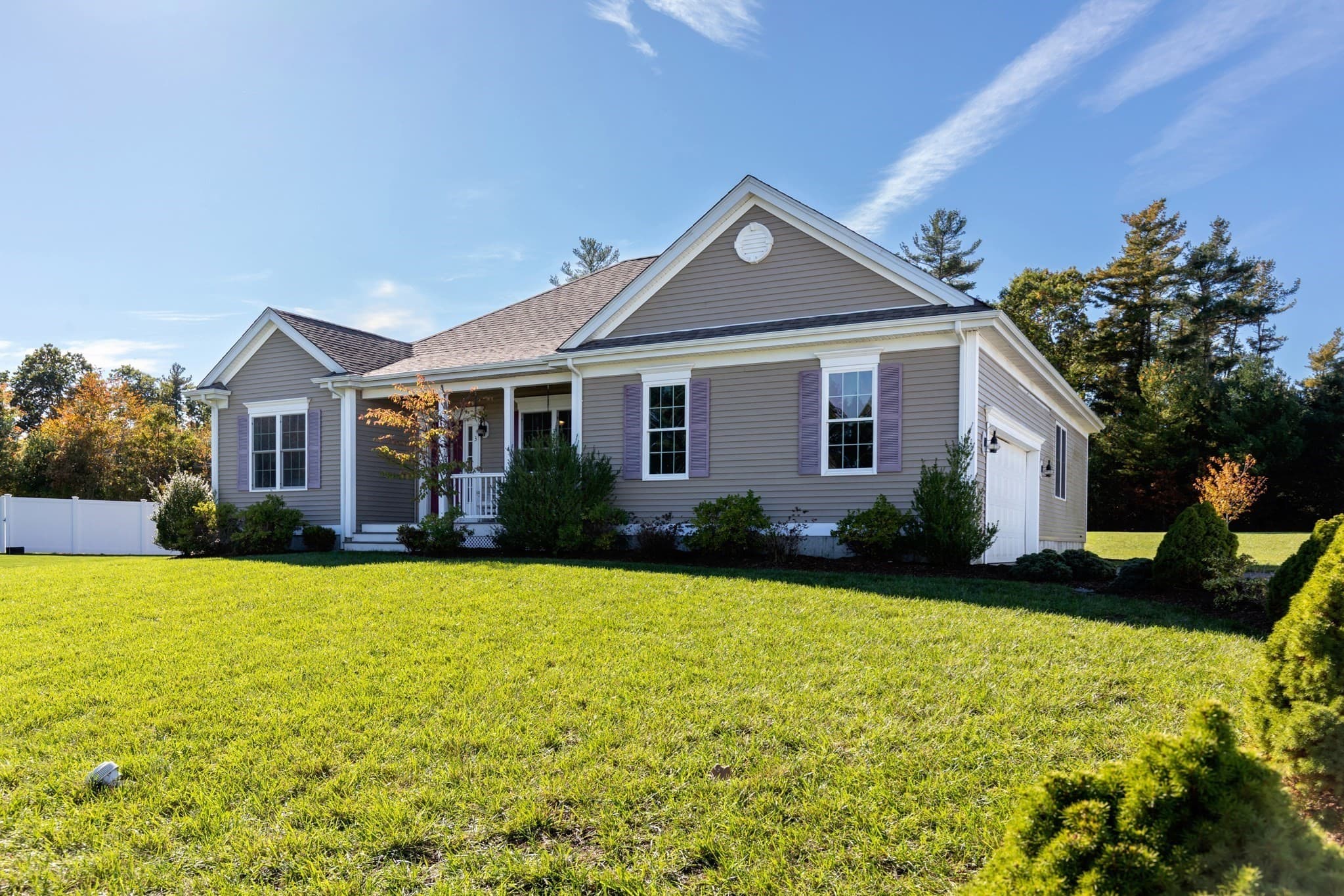 Single Family Residence at 3 Hickory Lane, Bridgewater MA 02324, photo 3 of 40