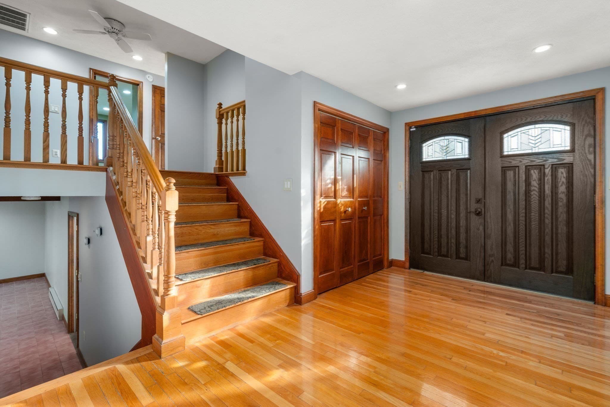 Single Family Residence at 5 Pebble Place, Stoneham MA 02180, photo 16 of 34