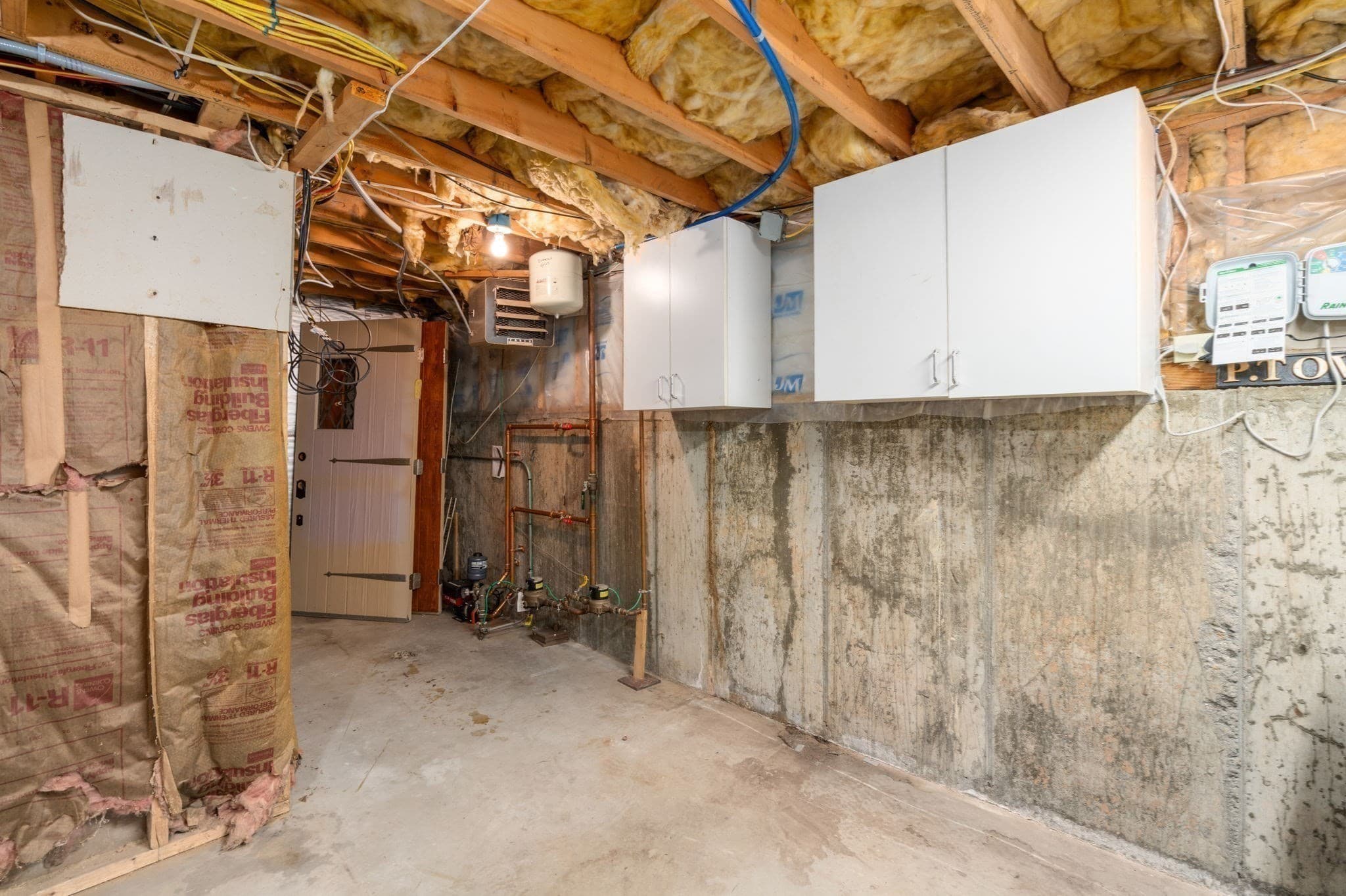 Single Family Residence at 5 Pebble Place, Stoneham MA 02180, photo 31 of 34