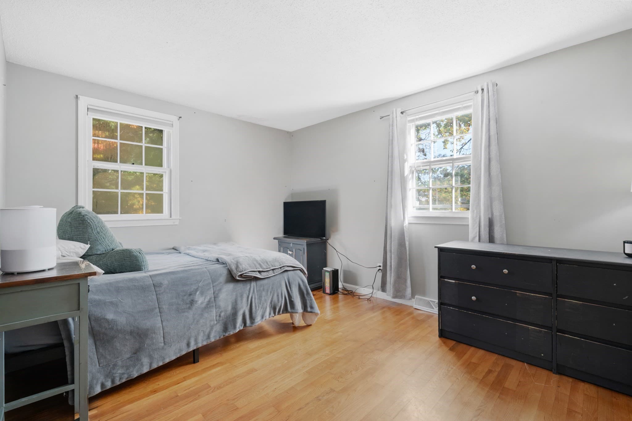 Single Family Residence at 631 Central St, Holliston MA 01746, photo 20 of 38