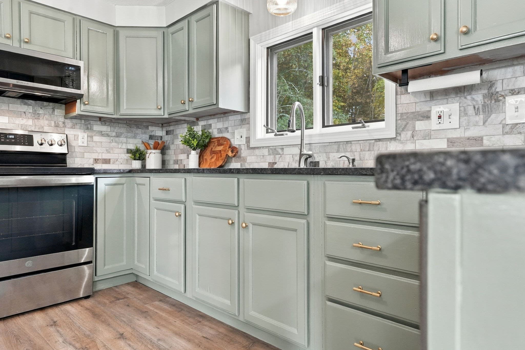 Single Family Residence at 43 Oliver St, Easthampton MA 01027, photo 23 of 34