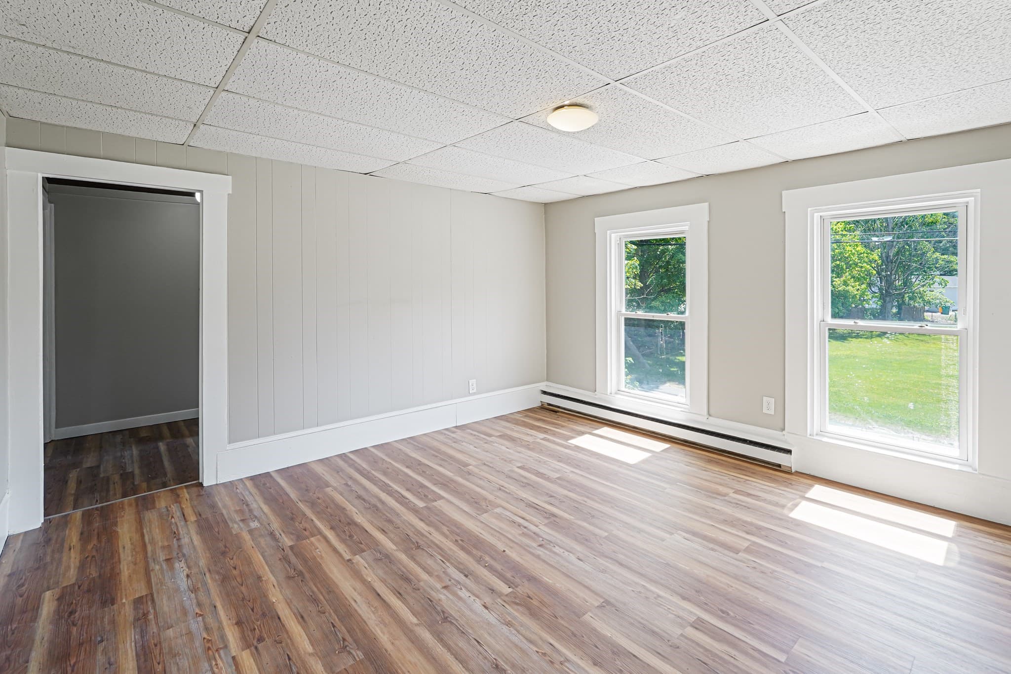 4 Family at 62 Willow Rd, Ayer MA 01432, photo 7 of 18