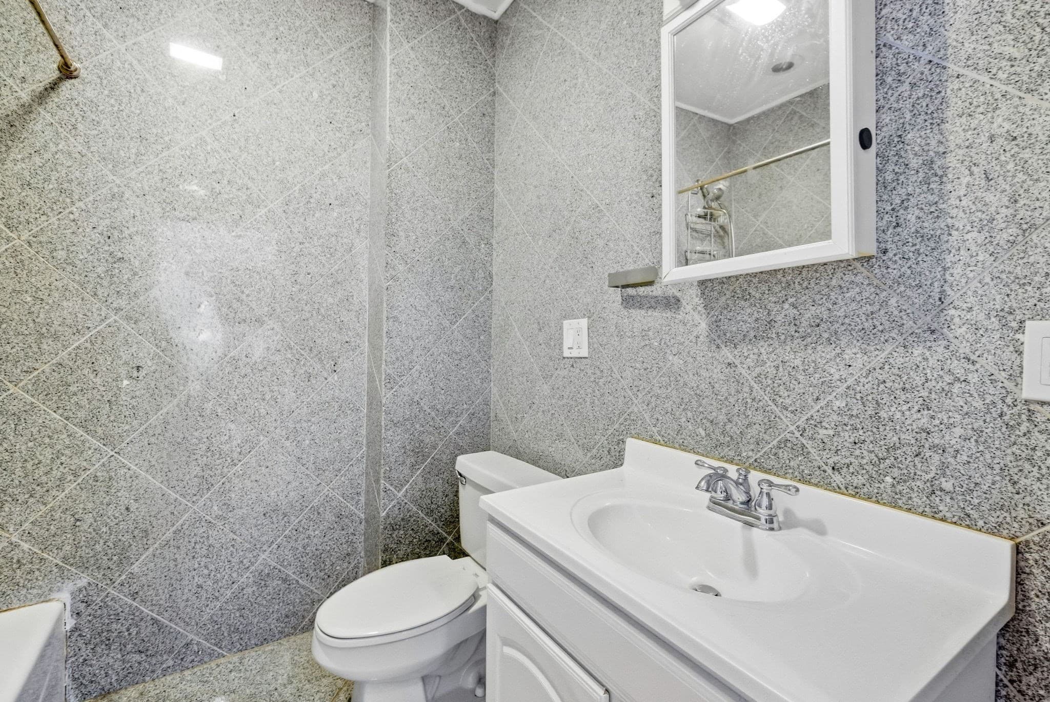 4 Family - 4 Units Up/Down at 111 Salem Street, Boston MA 02113, photo 22 of 23