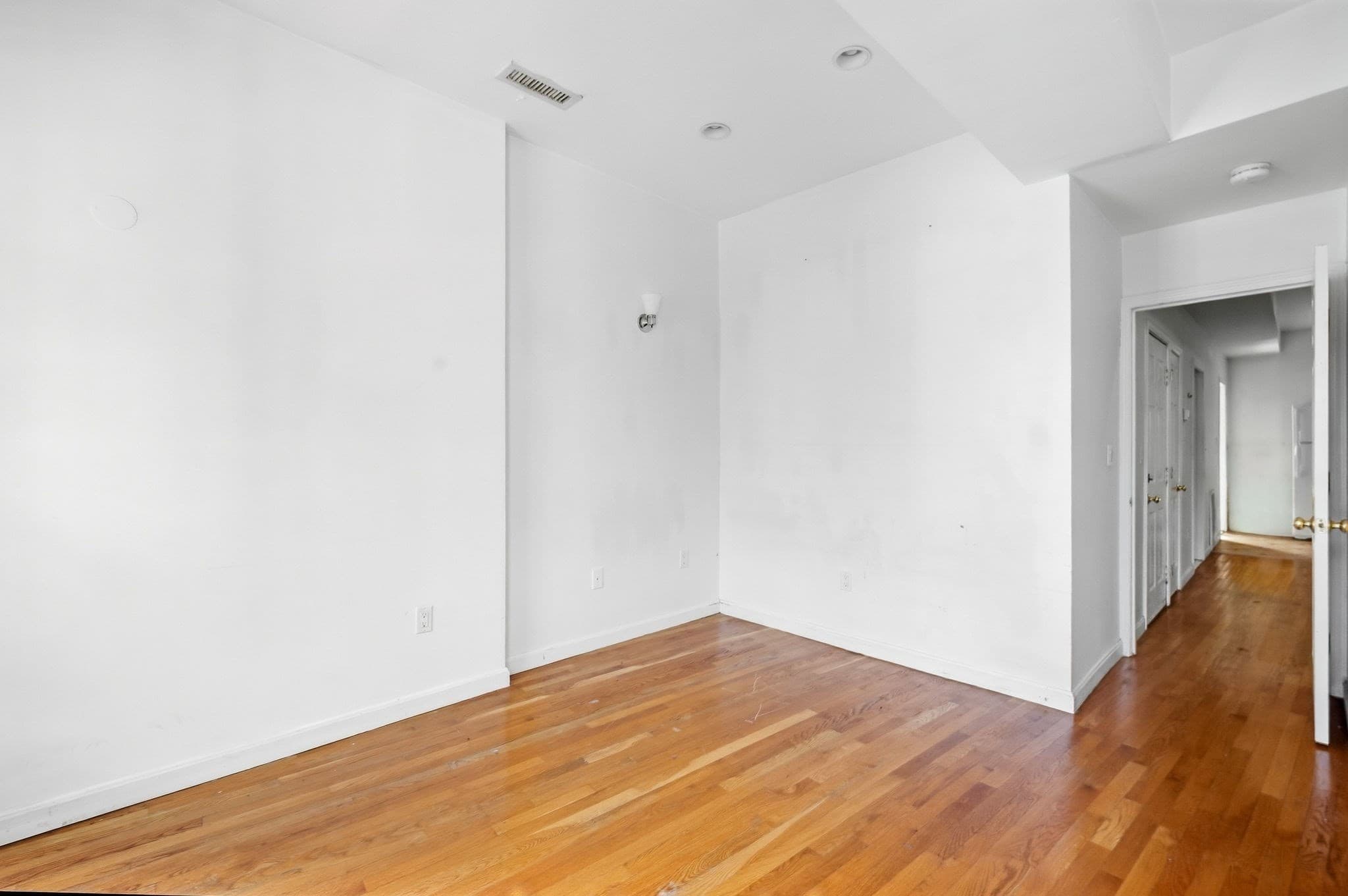 4 Family - 4 Units Up/Down at 111 Salem Street, Boston MA 02113, photo 20 of 23