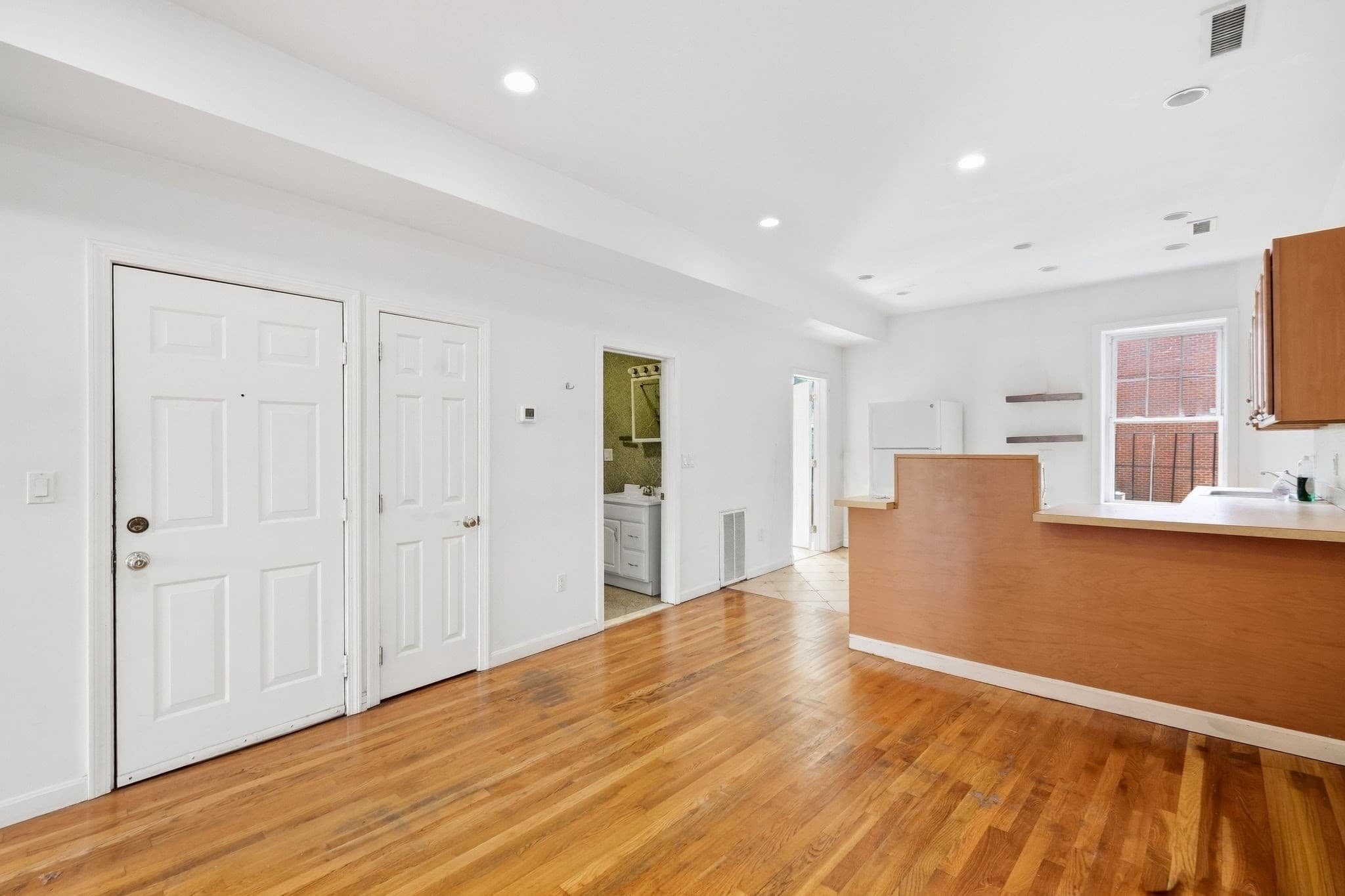 4 Family - 4 Units Up/Down at 111 Salem Street, Boston MA 02113, photo 15 of 23