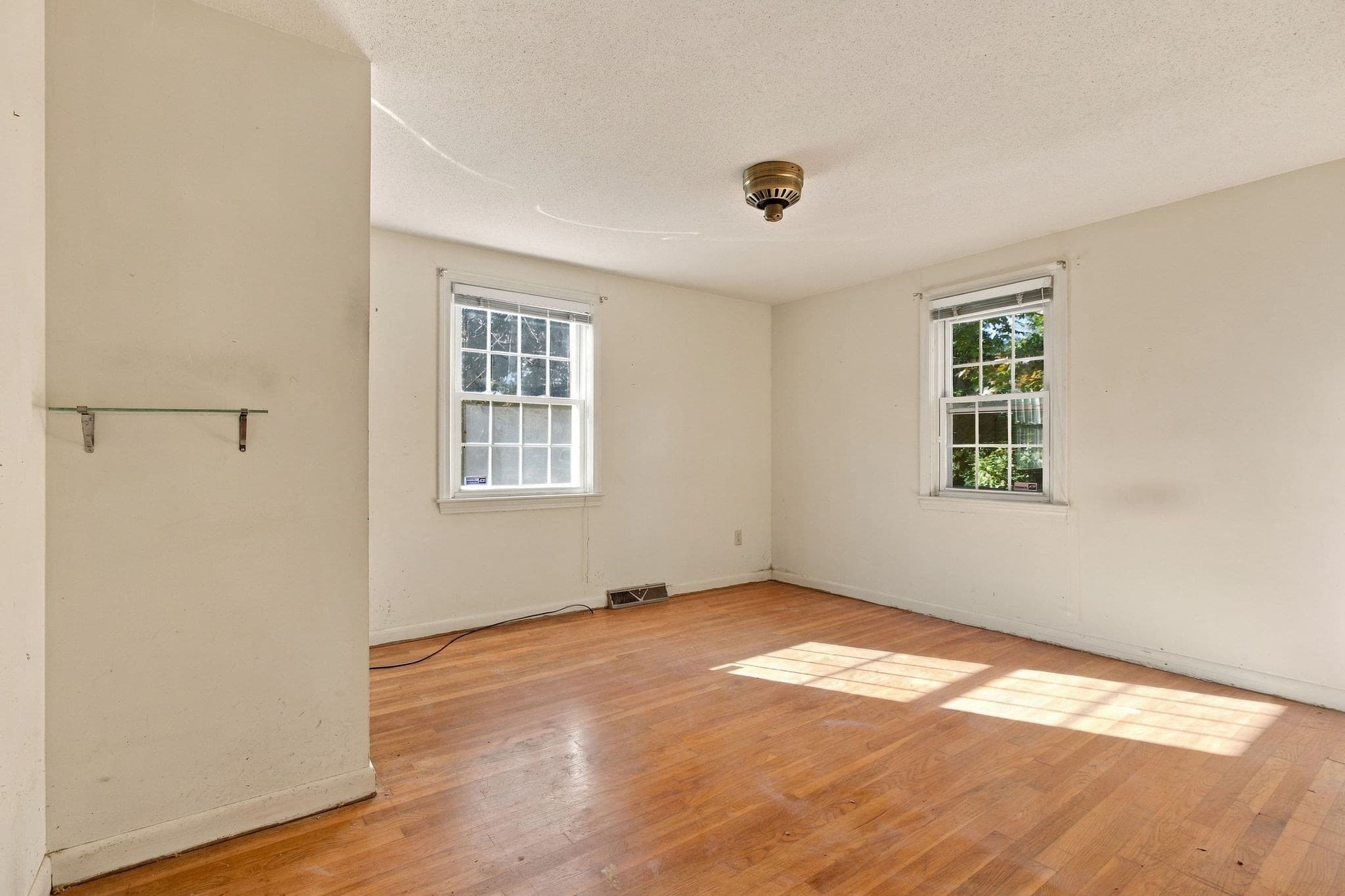 Single Family Residence at 50 Shallow Brook Rd, Yarmouth MA 02664, photo 19 of 27