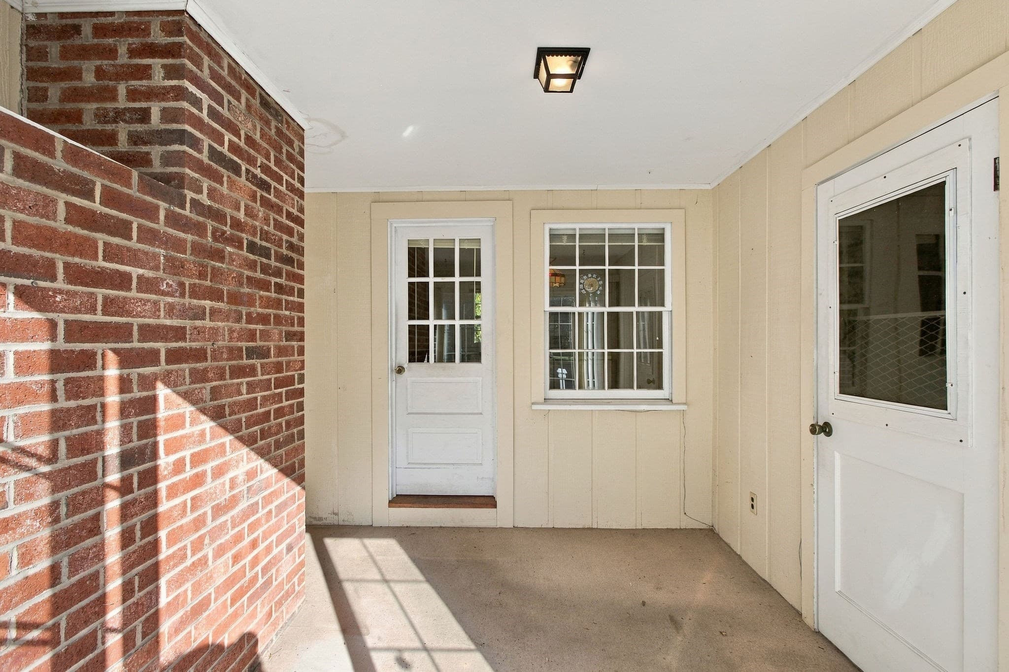 Single Family Residence at 50 Shallow Brook Rd, Yarmouth MA 02664, photo 4 of 27