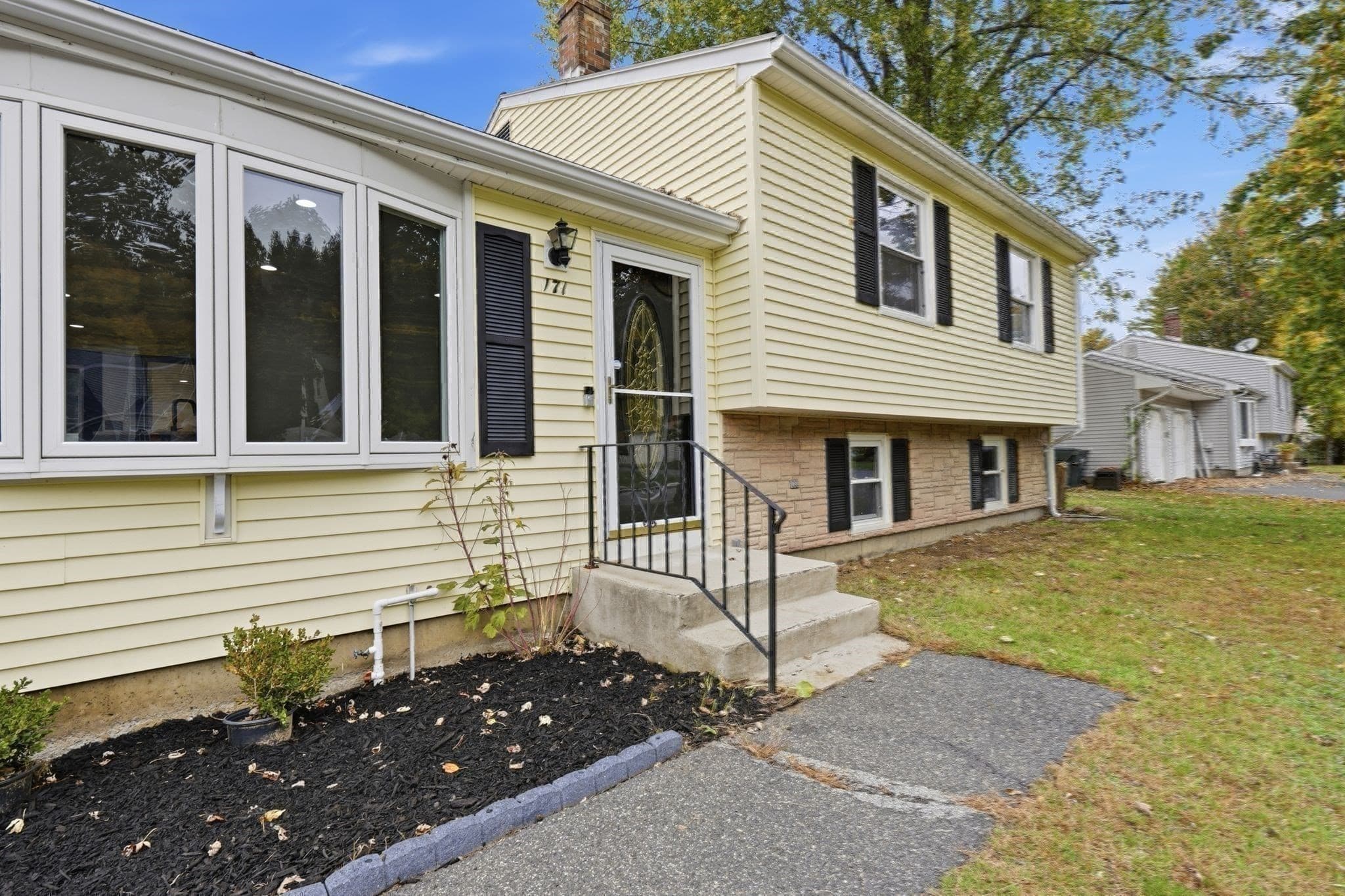 Single Family Residence at 171 Tamarack Dr, Springfield MA 01129, photo 34 of 39