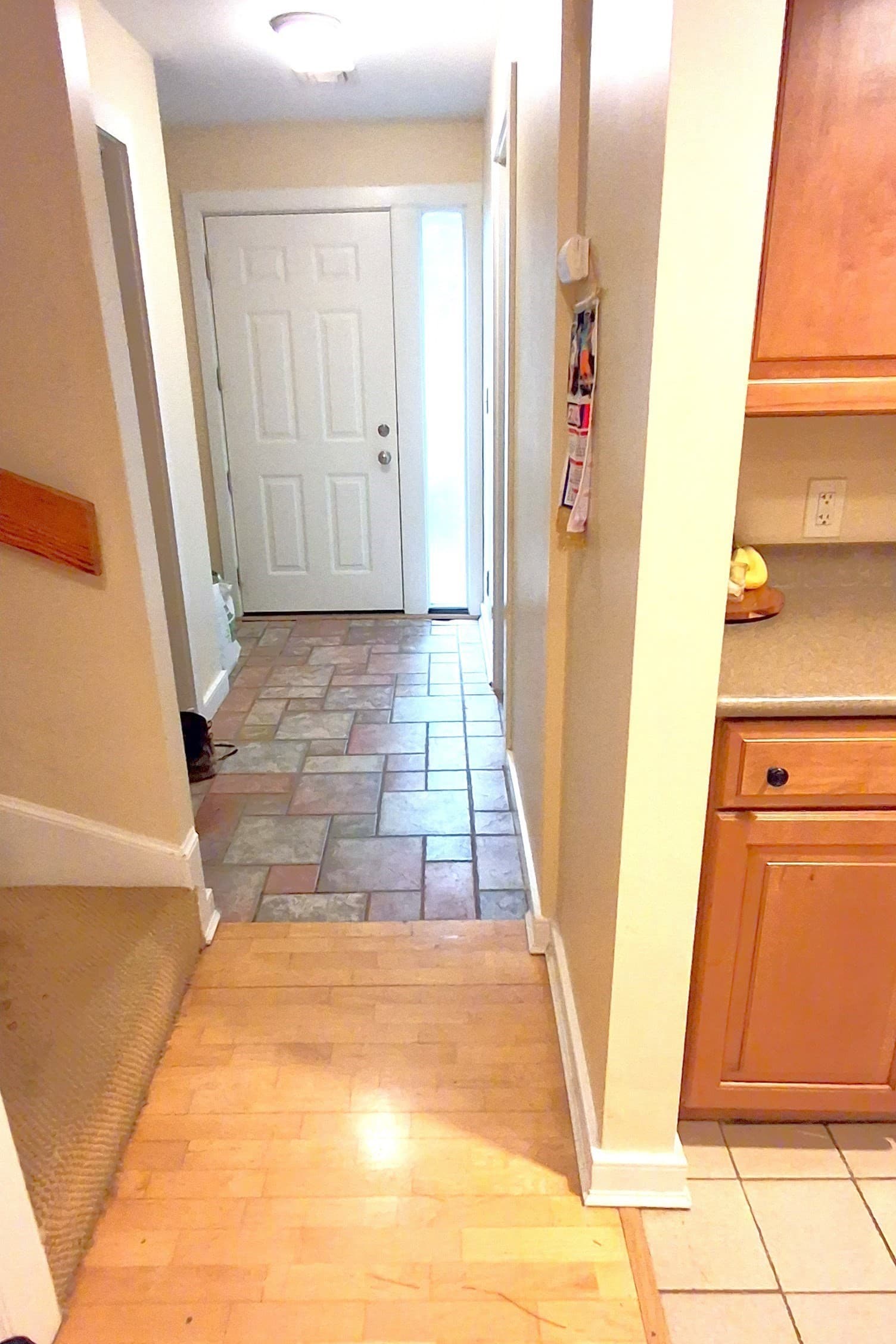 Condominium at 110 Dean Sr # 98, Taunton MA 02780, photo 3 of 30