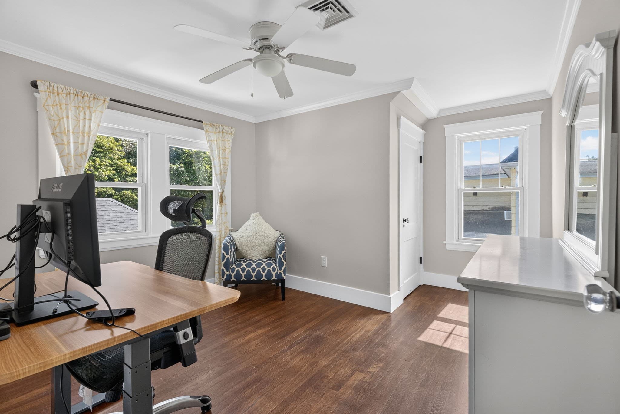 Single Family Residence at 50 Lewis St, Franklin MA 02038, photo 24 of 41