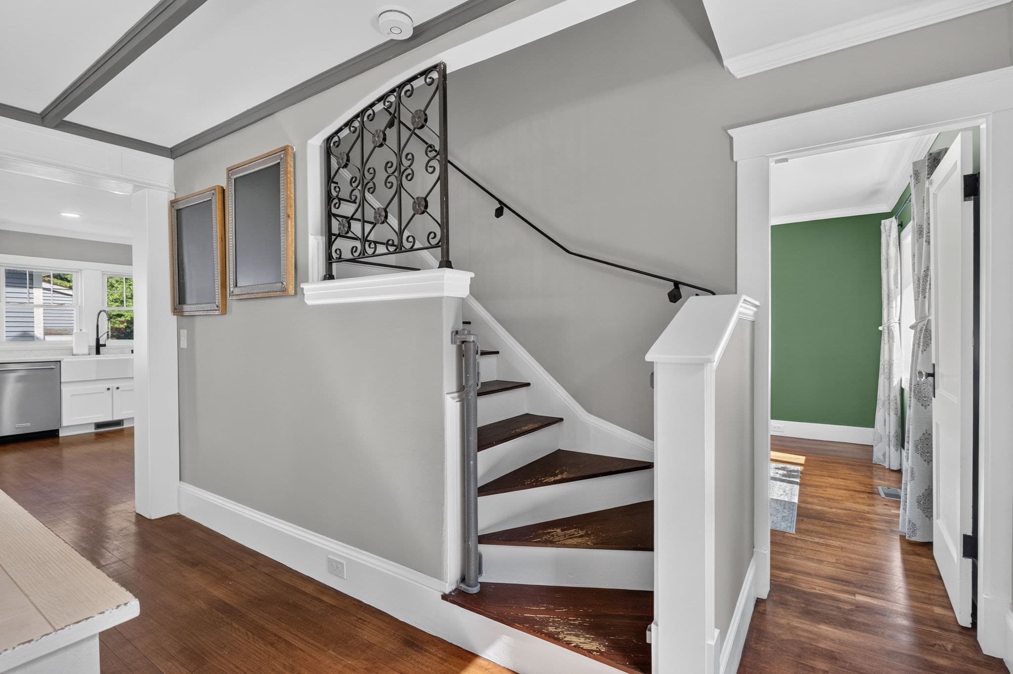Single Family Residence at 50 Lewis St, Franklin MA 02038, photo 11 of 41